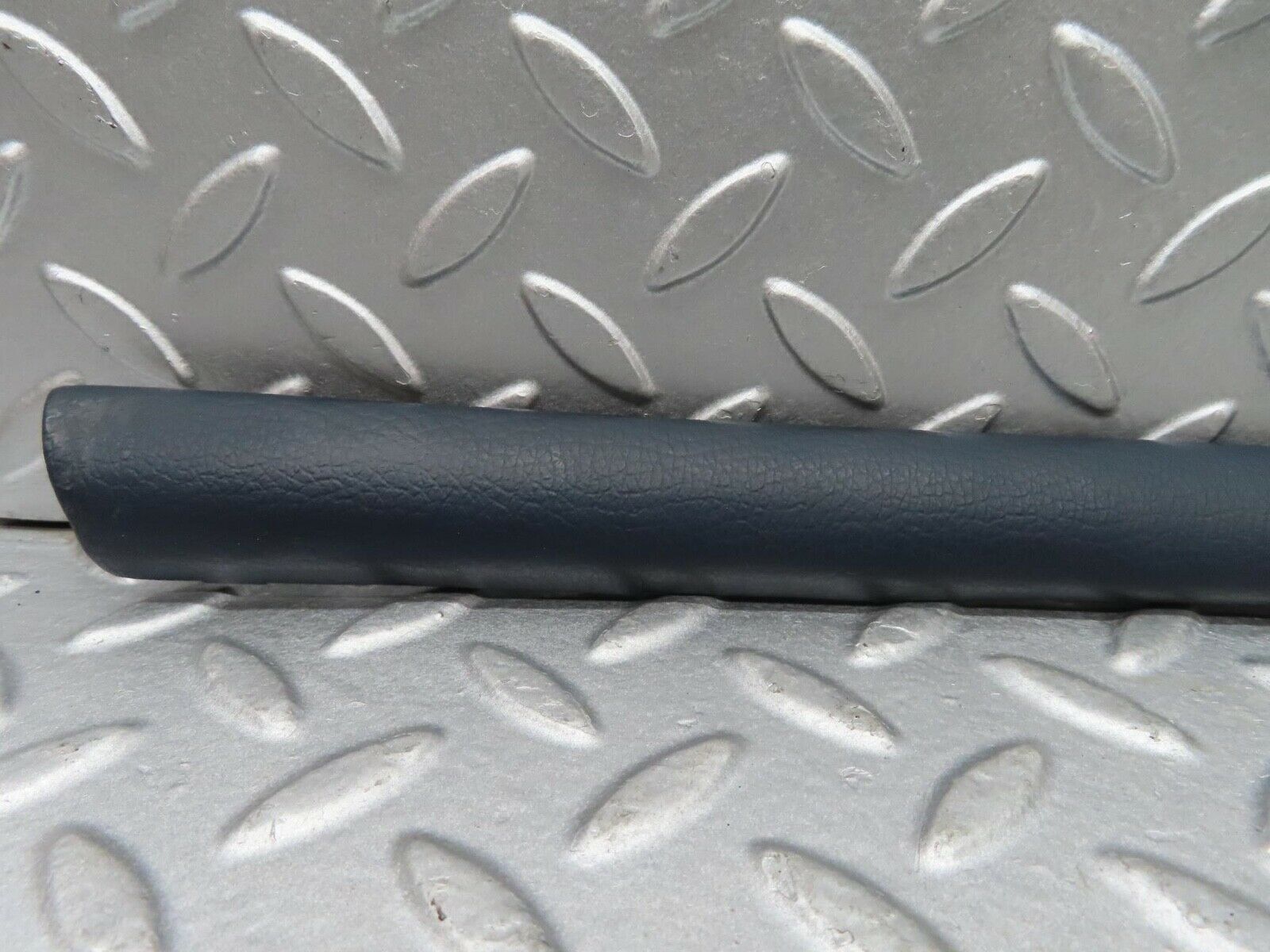 14185 Mercedes-Benz C107 280 SLC Interior Quarter Window Trim Rear Left