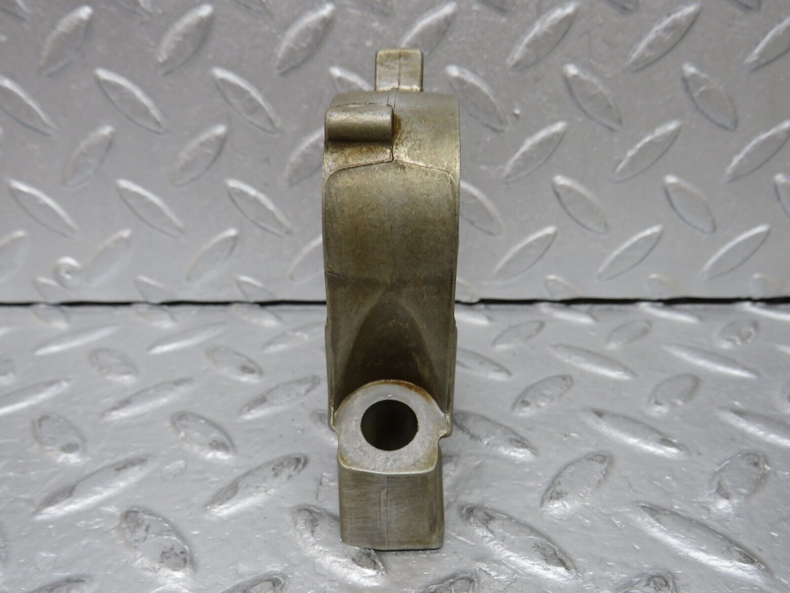 37115 Mercedes-Benz C126 420SEC Coupe Camshaft Tower Bearing 1160513610