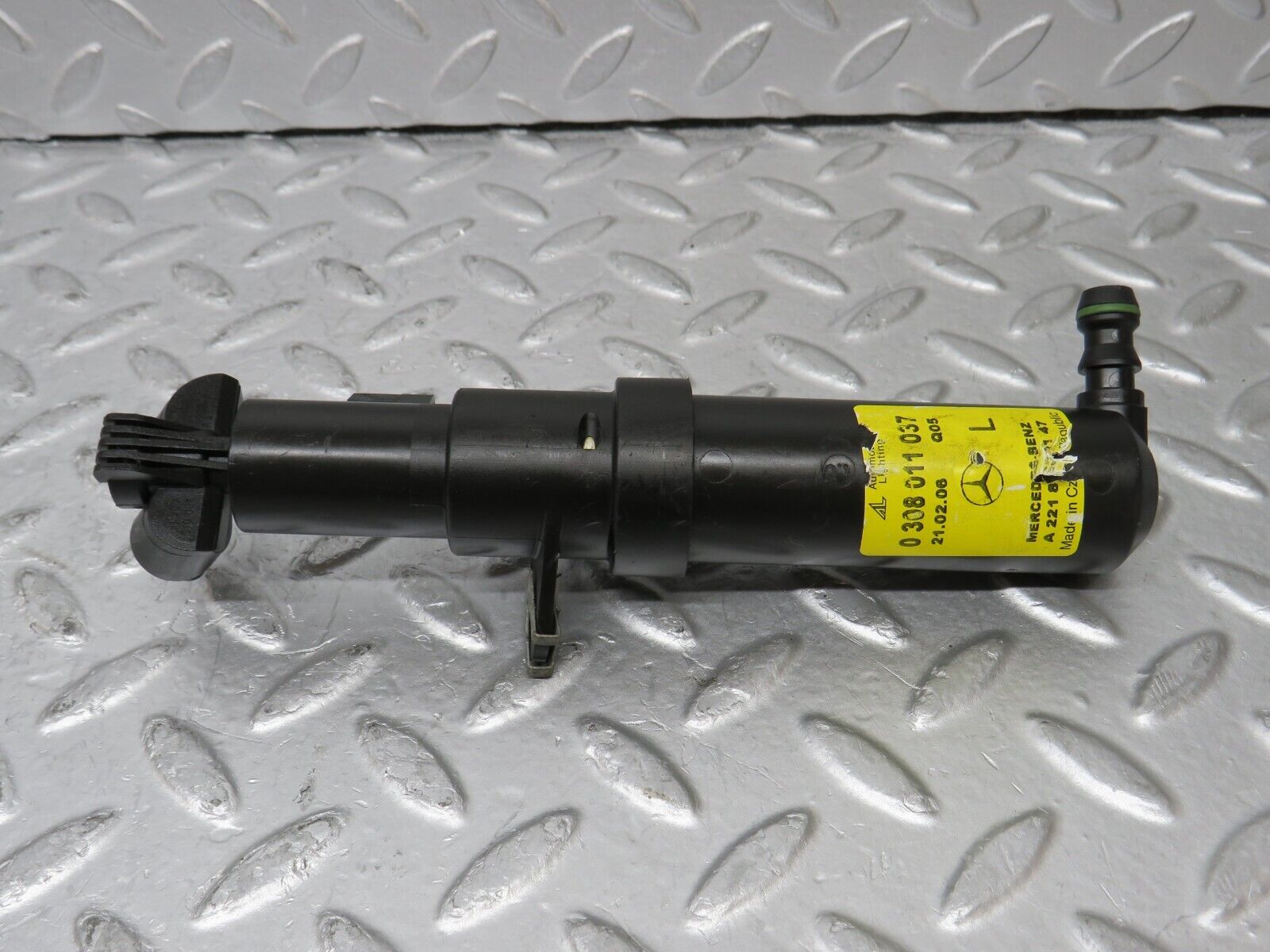 35155 Mercedes-Benz W221 Headlight Washer Nozzle Left 2218600147 0308011037