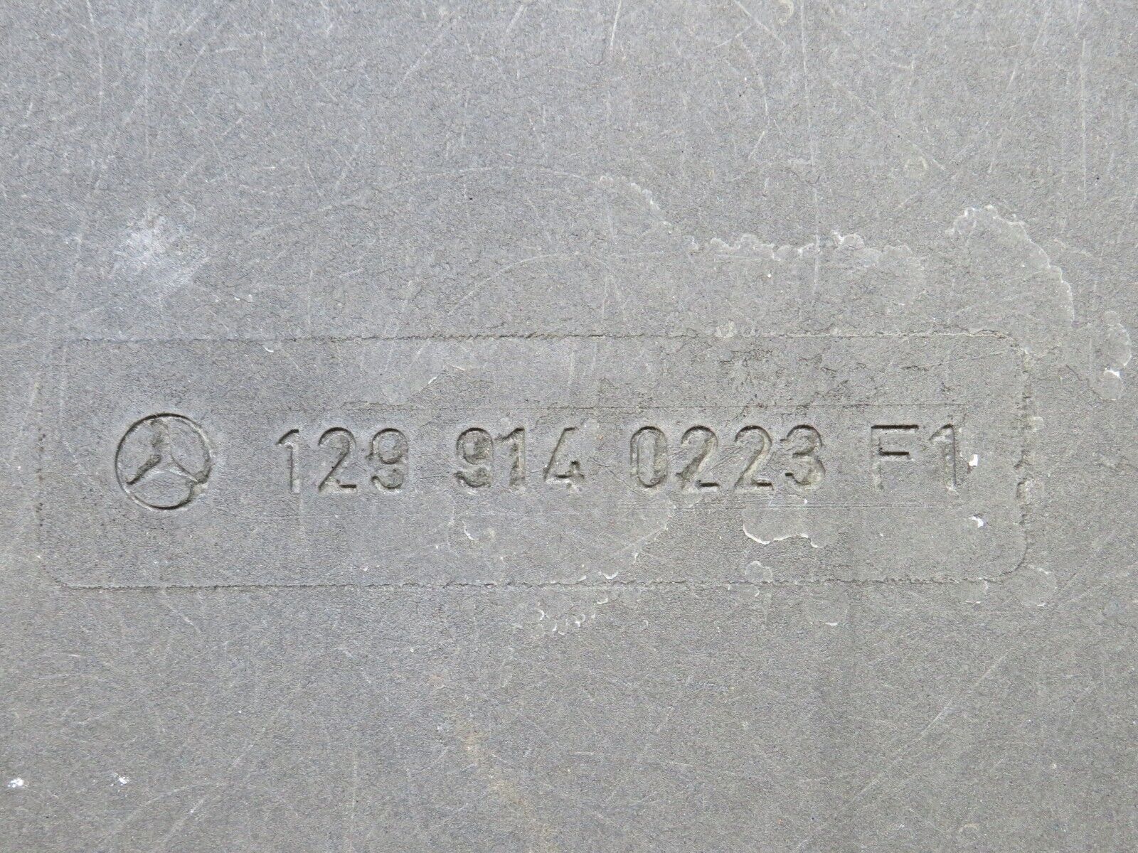 36812 Mercedes-Benz R129 300SL-24 Front Right Seat Back Cover Blue 1299140223