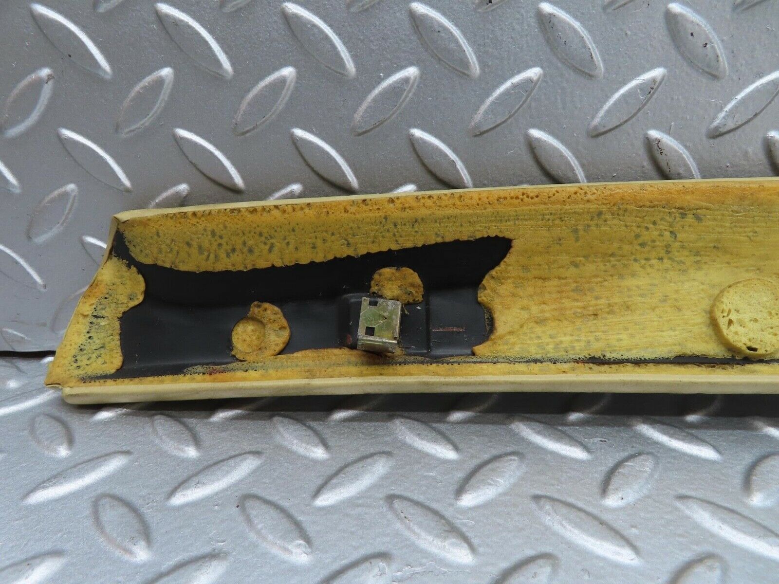 15317 Mercedes-Benz W123 230E A Pillar Cover Right Side