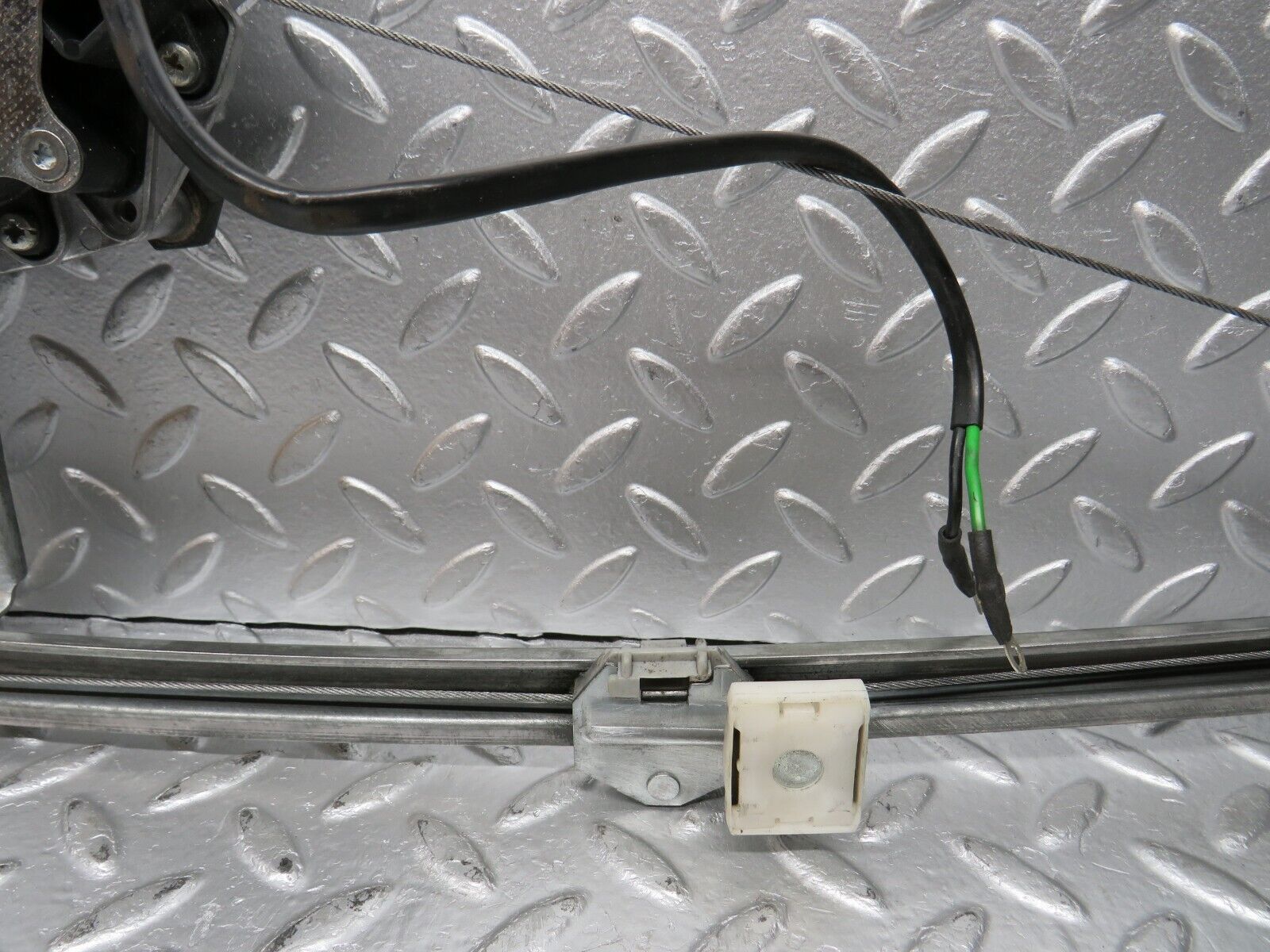 31195 Mercedes-Benz S124 220TE Rear Left Window Reg. & Motor 774.30016/27