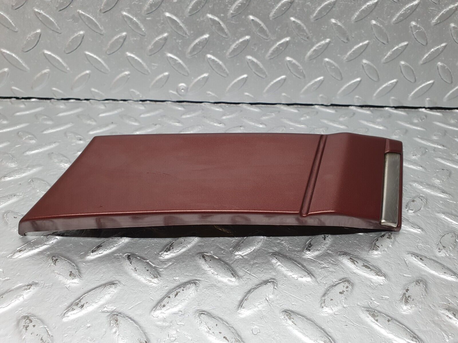 40957 Mercedes-Benz W126 300SE Rear Right Fender Wing Lower Trim 1266904240