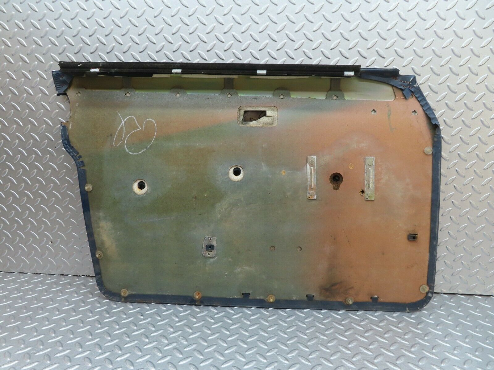 18025 Mercedes-Benz W123 200 Front Right Door Card Blue