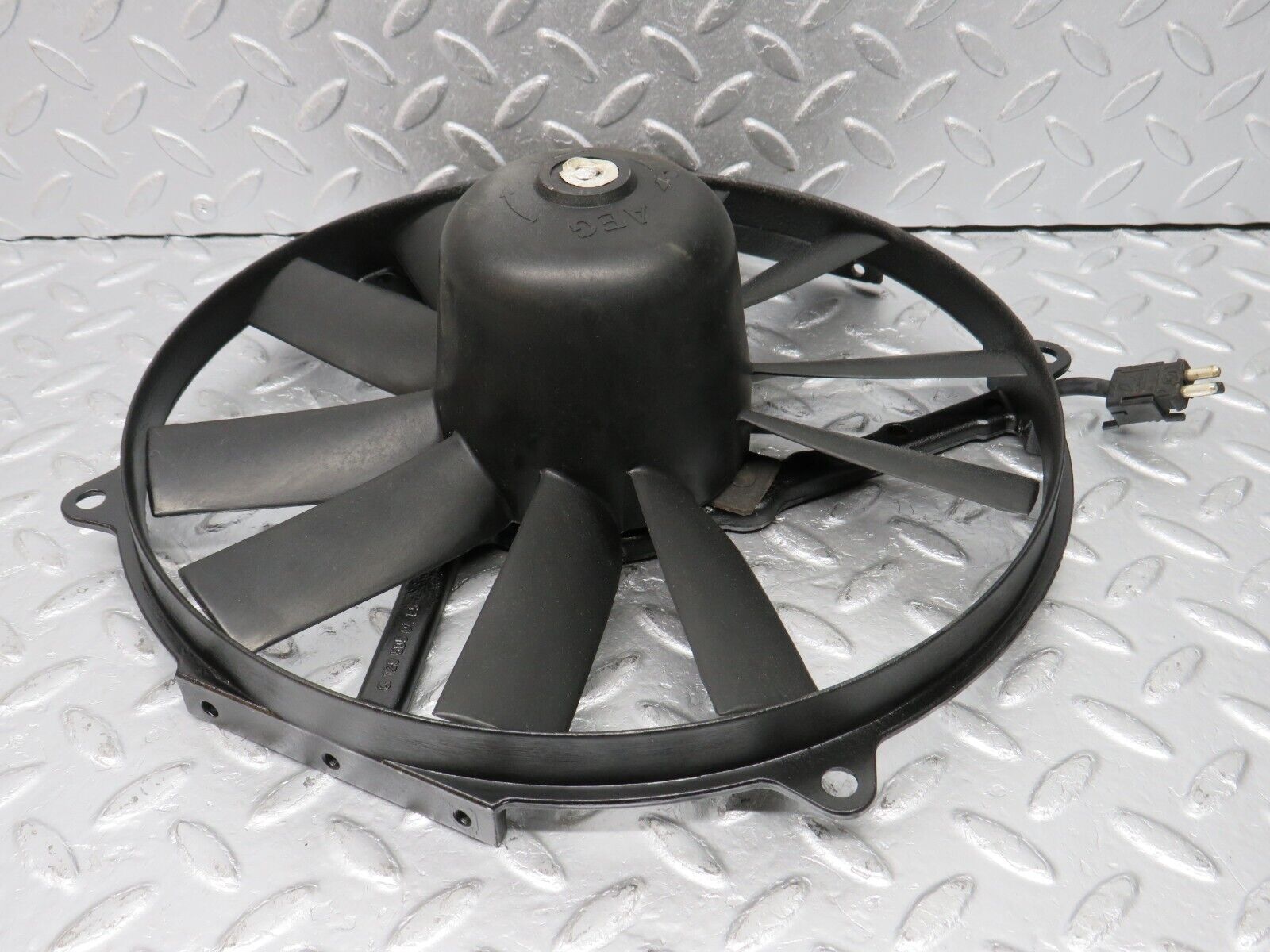 39577 Mercedes-Benz R129 320SL Coupe Radiator Cooling Fan AEG 881.055105 1295050455