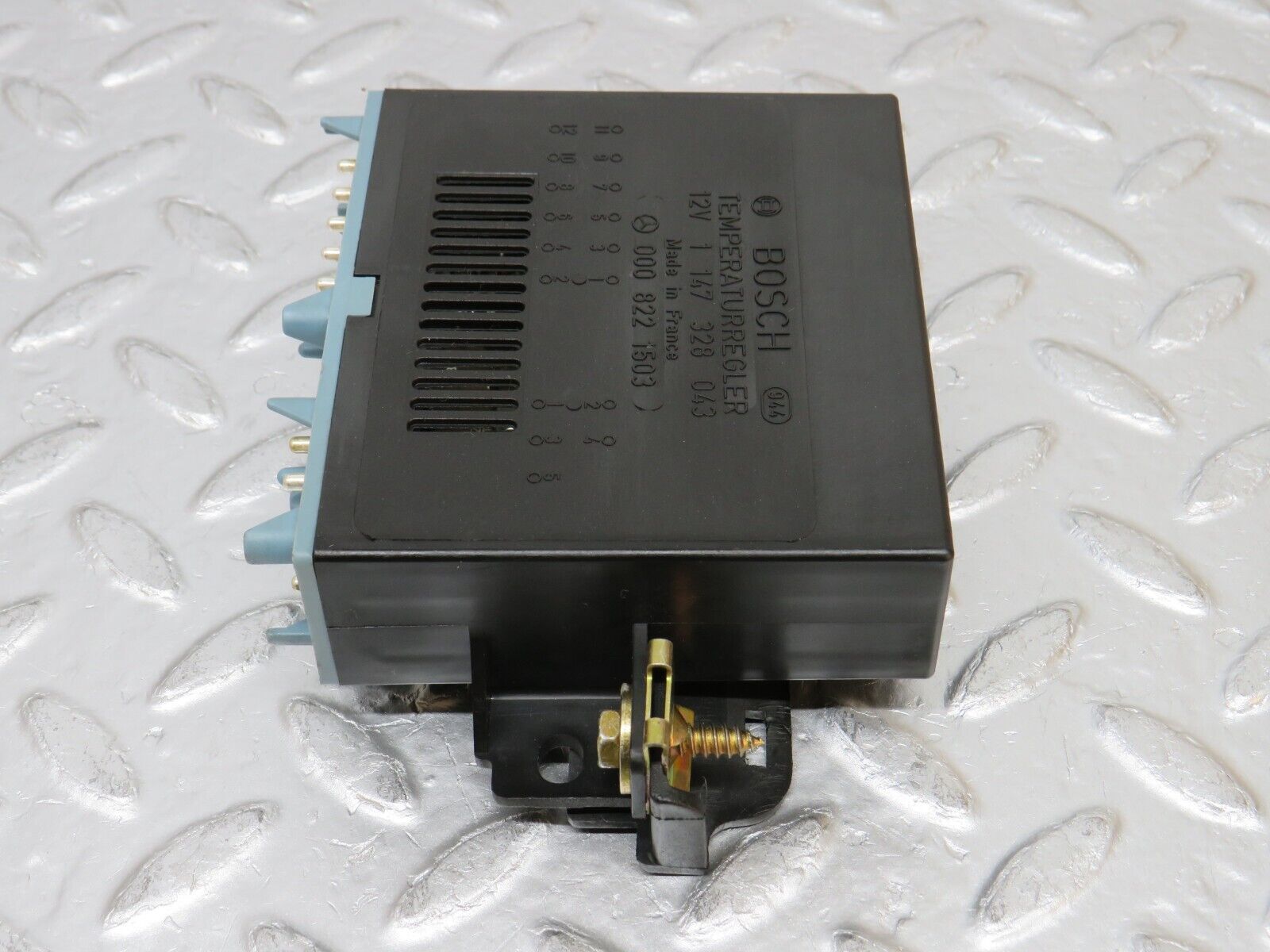 32421 Mercedes-Benz S124 300TE Engine Control Unit Bosch 0280800206 0055455732