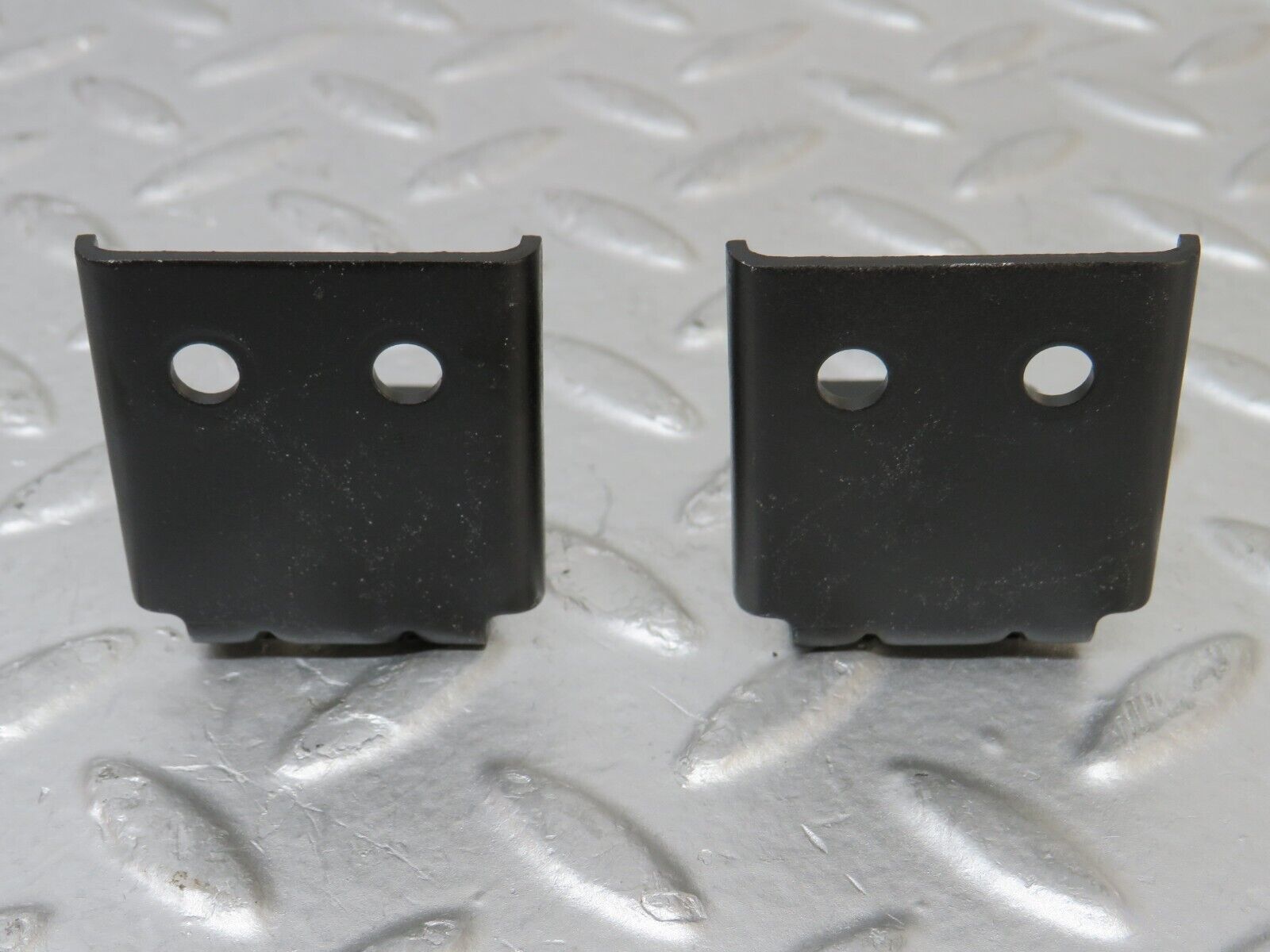 35170 Mercedes-Benz W221 Engine Bay Crash Sensor Bracket 2x 2215458040