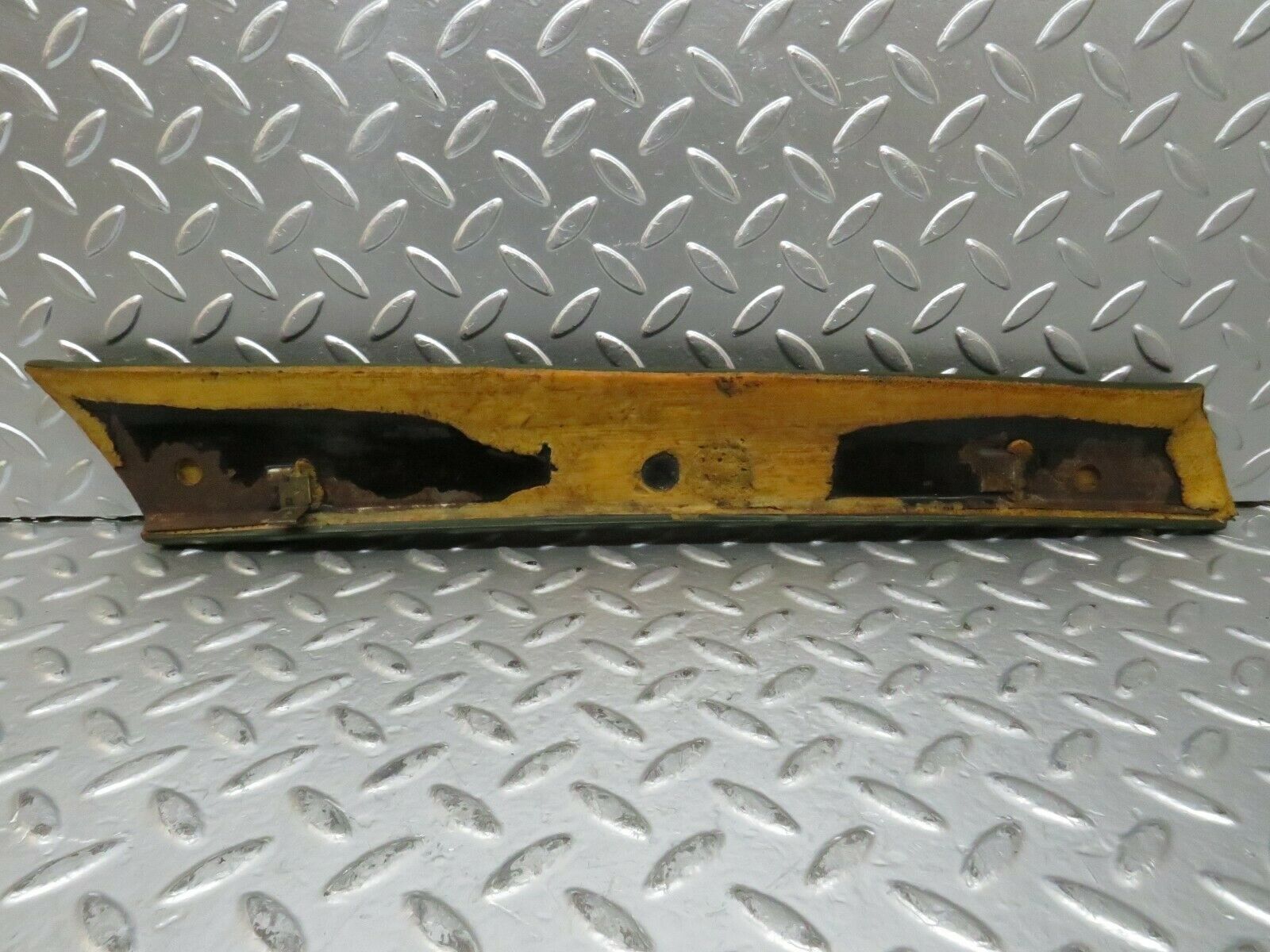 23704 Mercedes-Benz W123 A Pillar Cover Trim Left Side Green