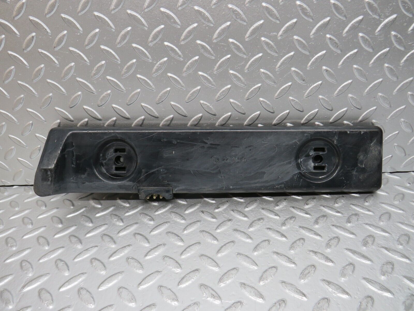 0105 Mercedes-Benz W123 Tail Light Bulb Holder Right Side 22064R