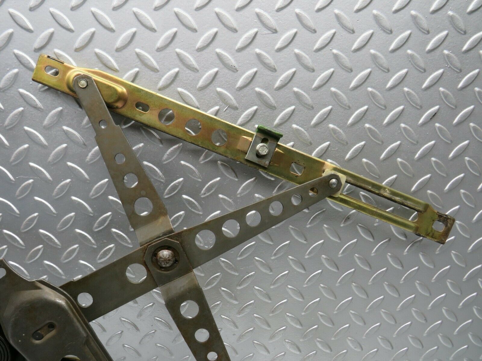 22961 Mercedes-Benz C123 230CE Front Left Manual Window Regulator 1237201346