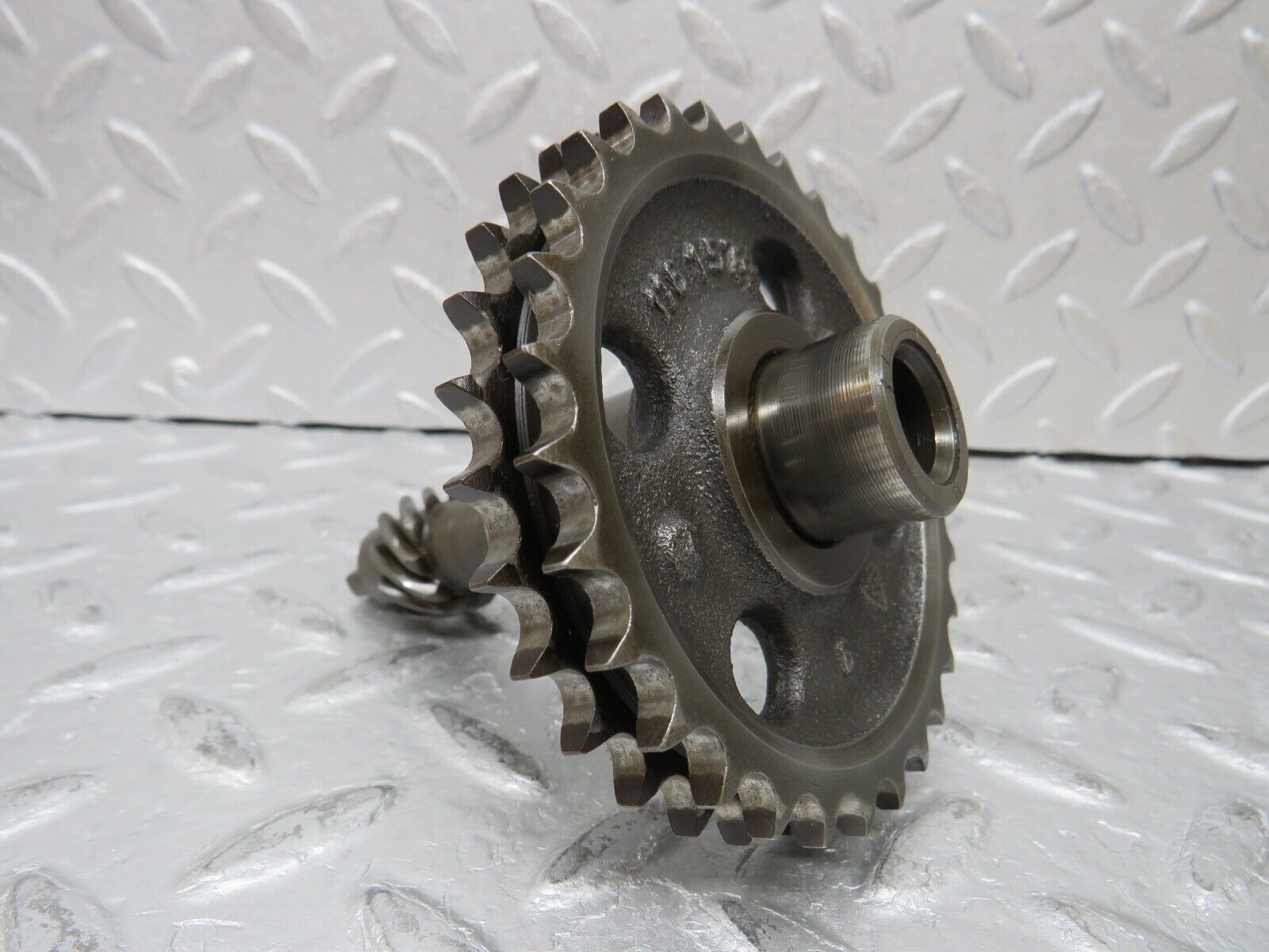 37121 Mercedes-Benz C126 420SEC Coupe Camshaft Intermediate Timing Gear 1161570414