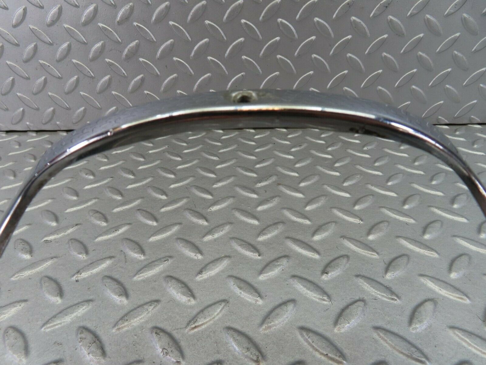 8125 Mercedes-Benz W108 Headlight Chrome Frame