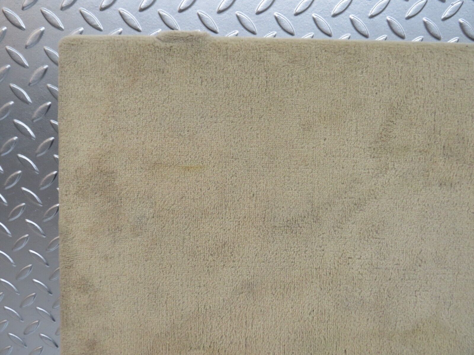 27788 Mercedes-Benz S124 300TE Wagon Trunk Floor Carpet