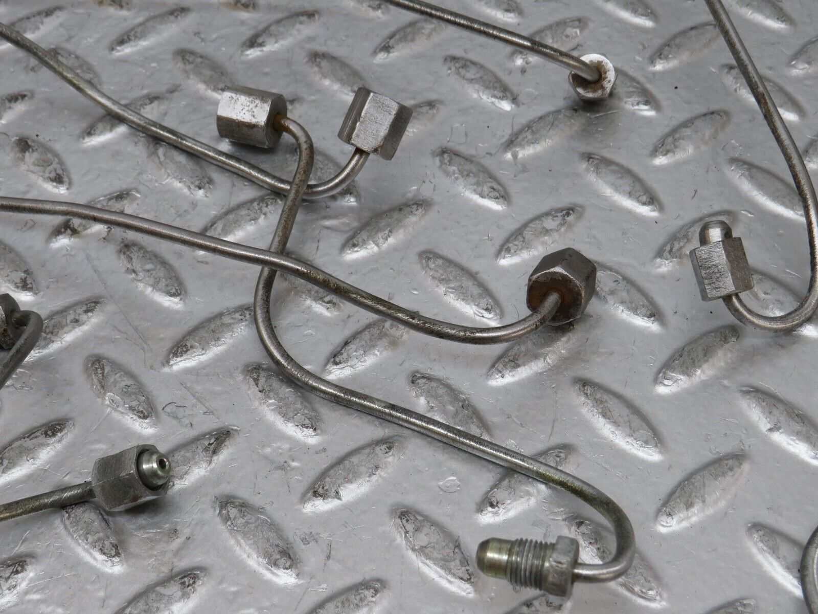 26267 Mercedes-Benz W116 450SE Fuel Line Hose Set