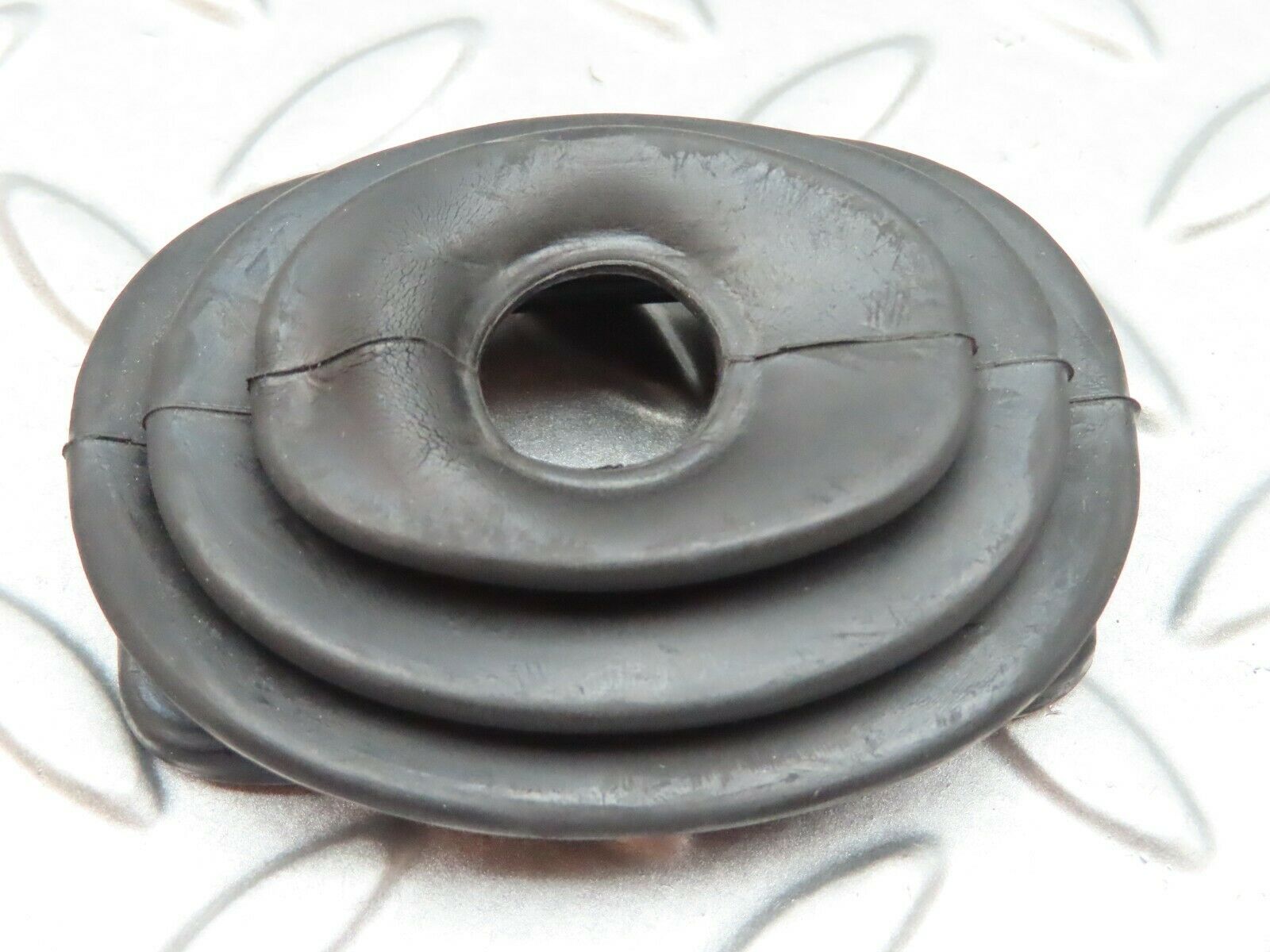 3417 Mercedes-Benz W108 280SE Automatic Shifter Lower Rubber Cover 1152670597