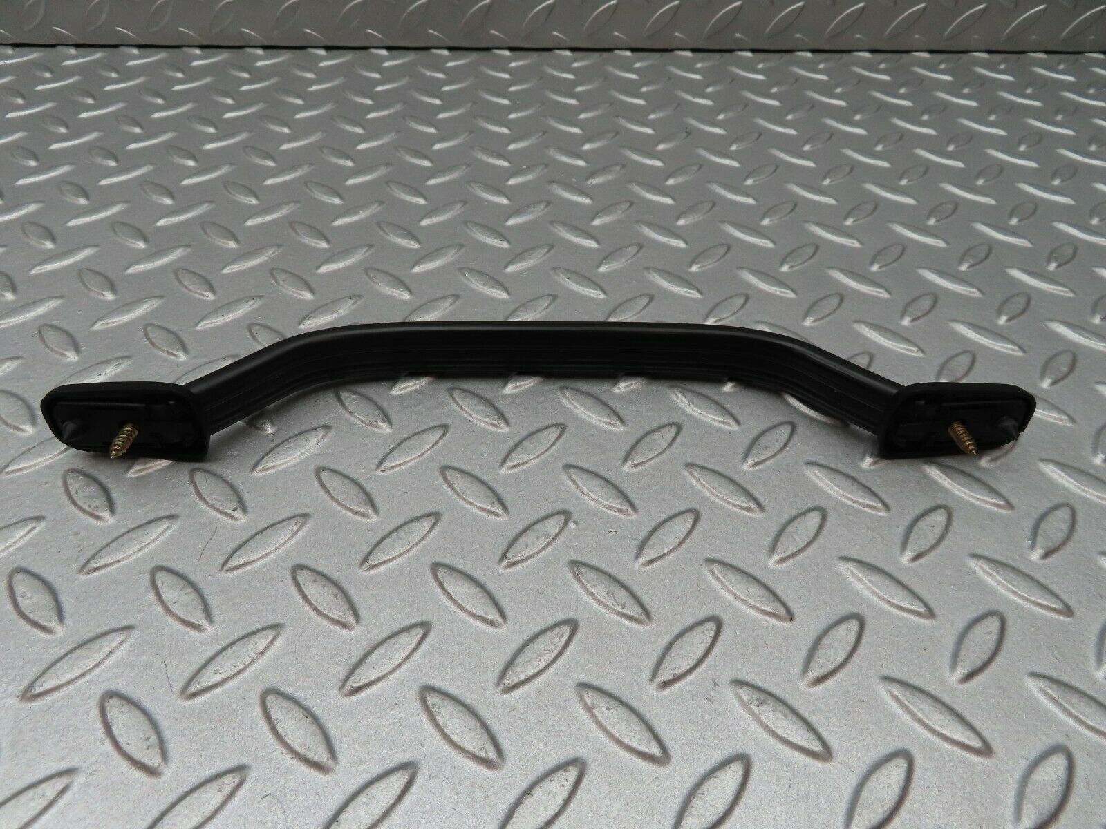 3875 Mercedes-Benz S123 200T Wagon Interior Roof Grab Handle Front