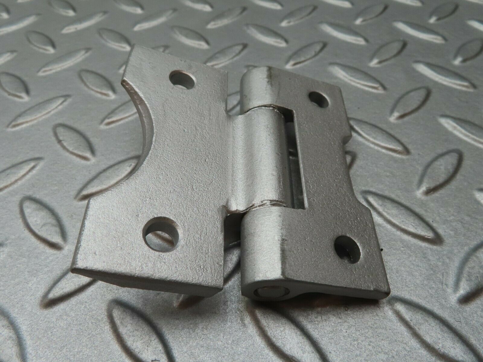 4497 Mercedes-Benz W123 230E Door Hinge 1237200037