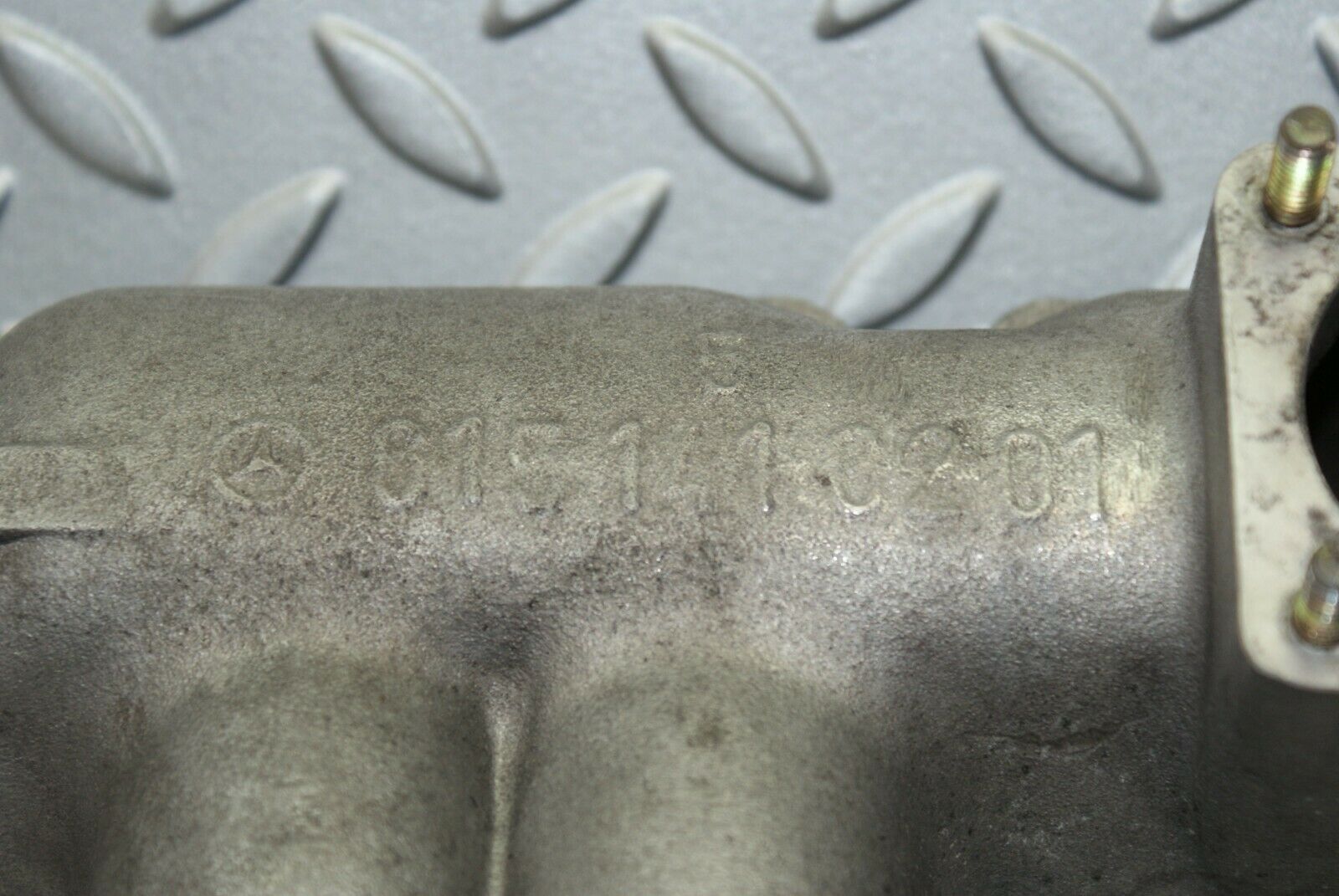 3079 Mercedes-Benz W115 220D Intake Manifold 6151410201