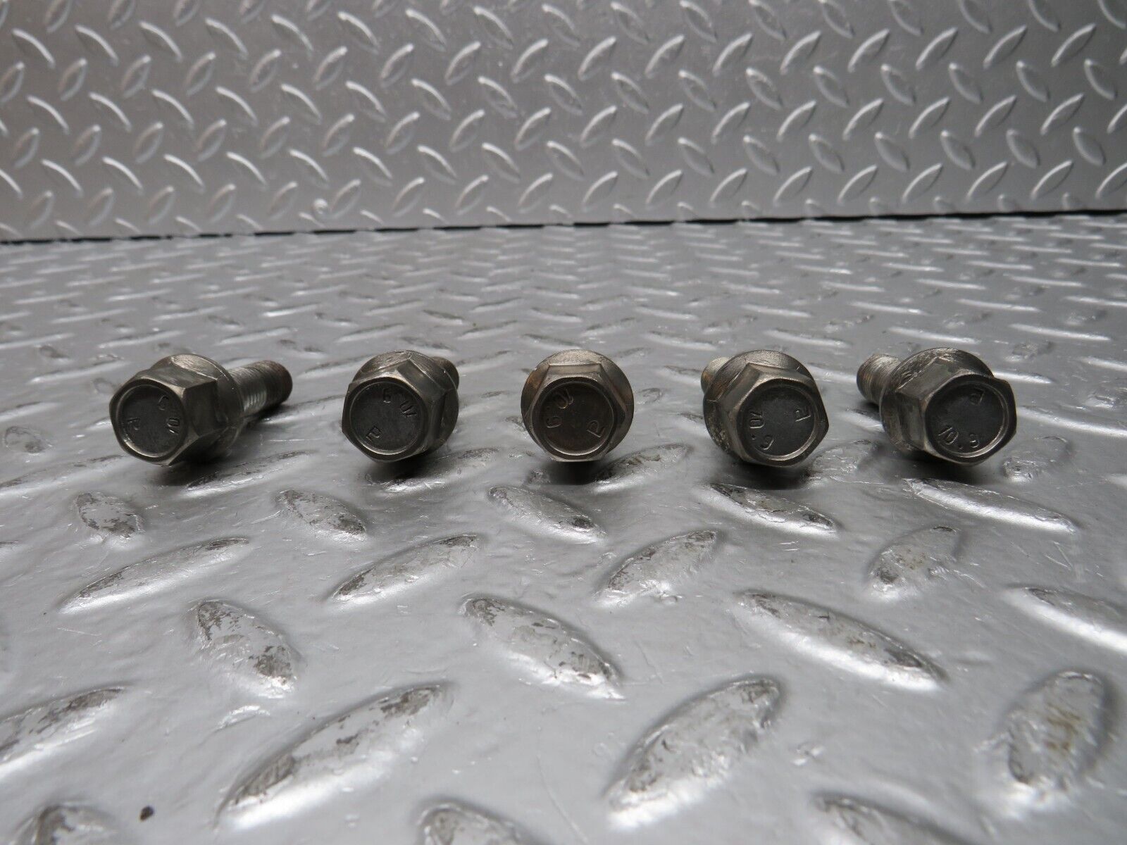 31864 Mercedes-Benz 5x Alloy Wheel Lug Bolt M12x1.5