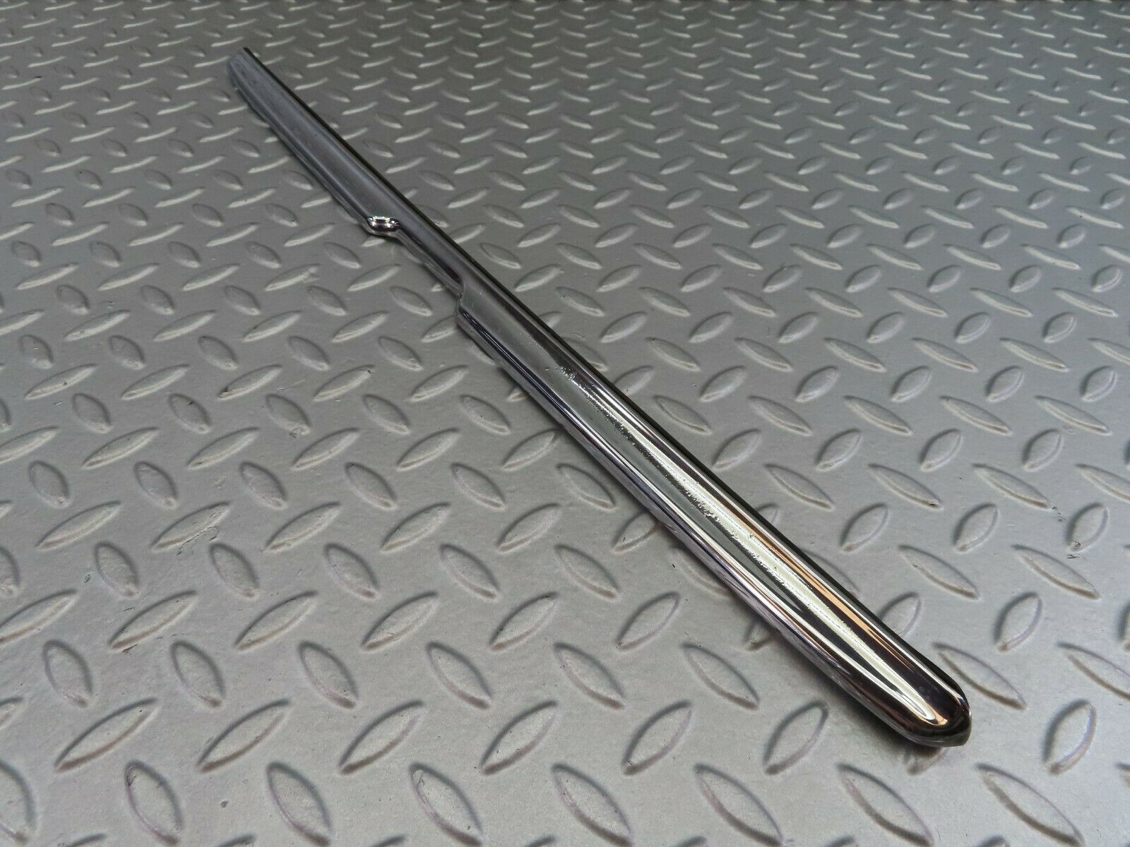 7362 Mercedes-Benz W116 450SE Boot Trunk Handle Bar Chrome 1167580102