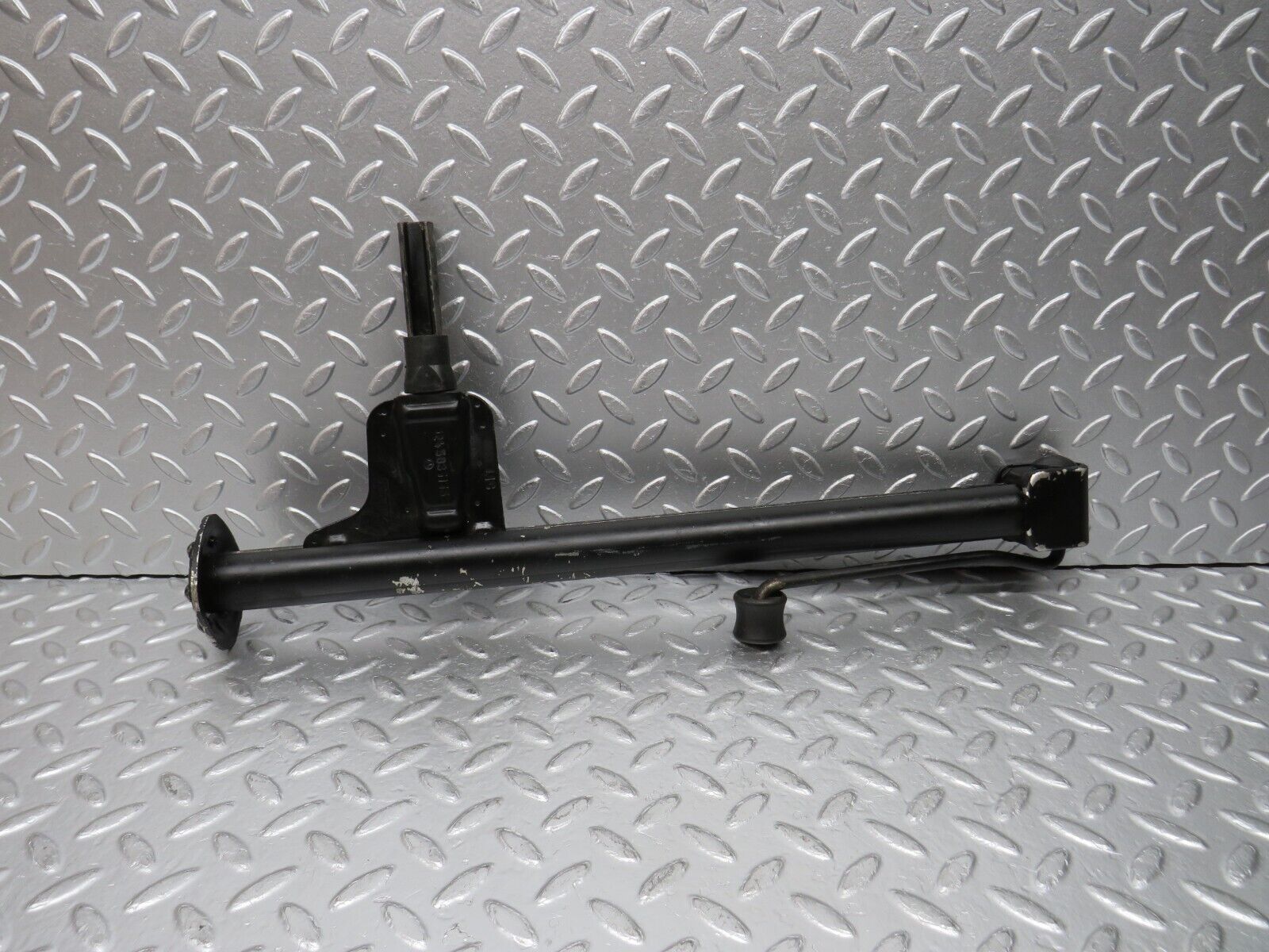 30440 Mercedes-Benz W124 230E Car Jack 1245831115