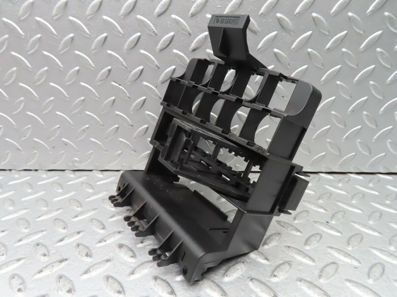 19686 Mercedes-Benz C140 CL420 Coupe Relay Bracket 1405456440