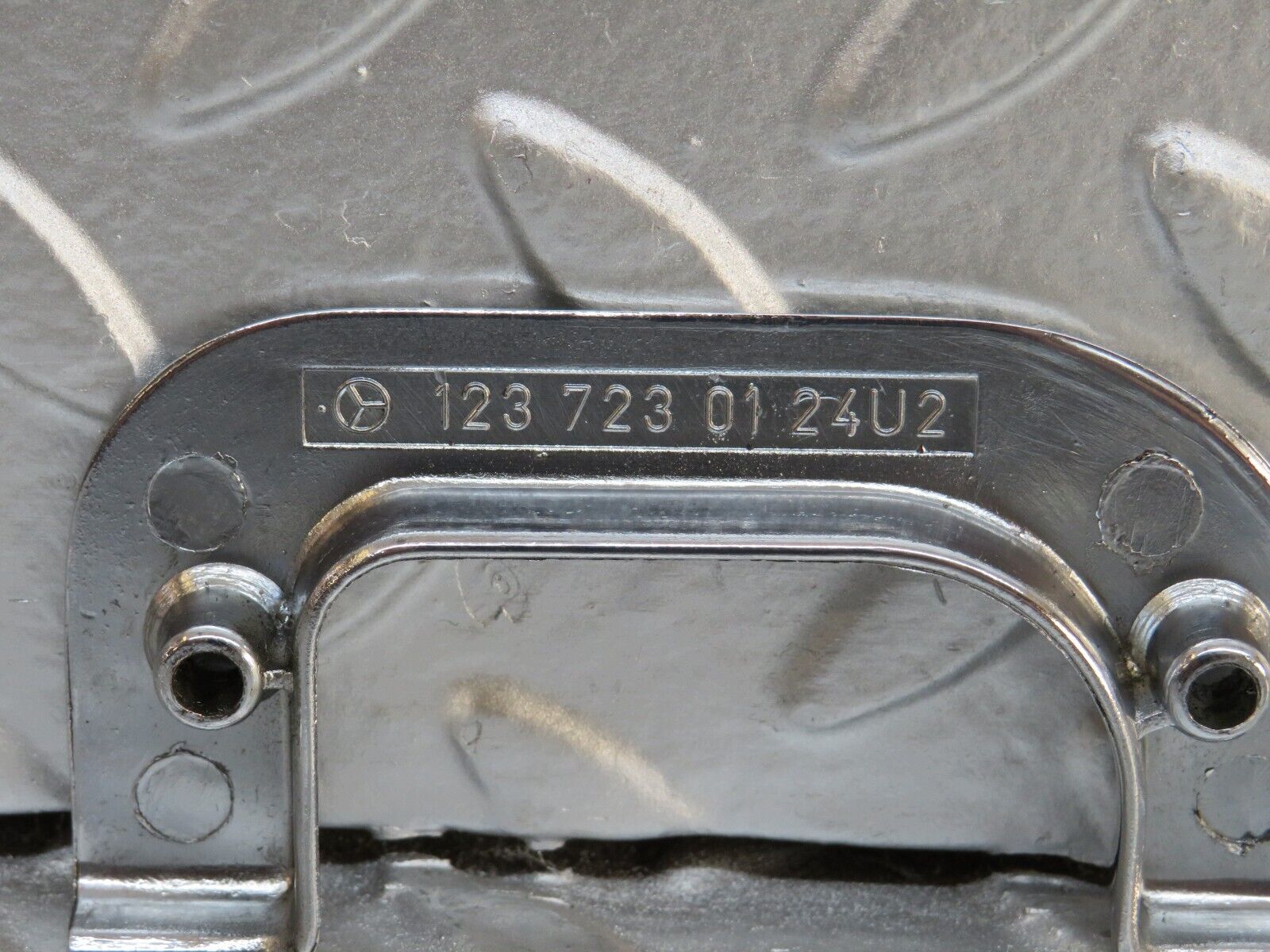 28281 Mercedes-Benz S123 240D Wagon Left Interior Chrome Latch Trim 1237230124