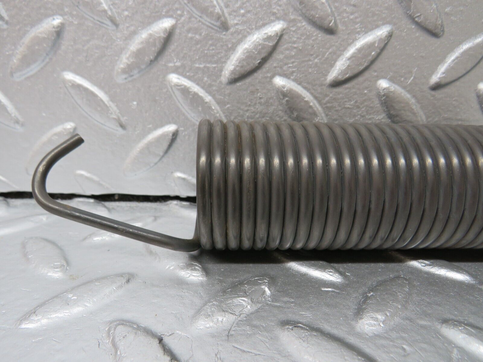 34028 Mercedes-Benz W124 260E Trunk Lid Hinge Spring