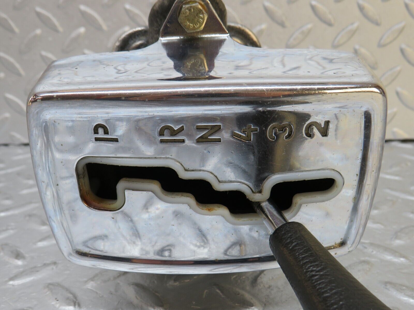 37536 Mercedes-Benz W109 300SEL Automatic Gear Shift Selector