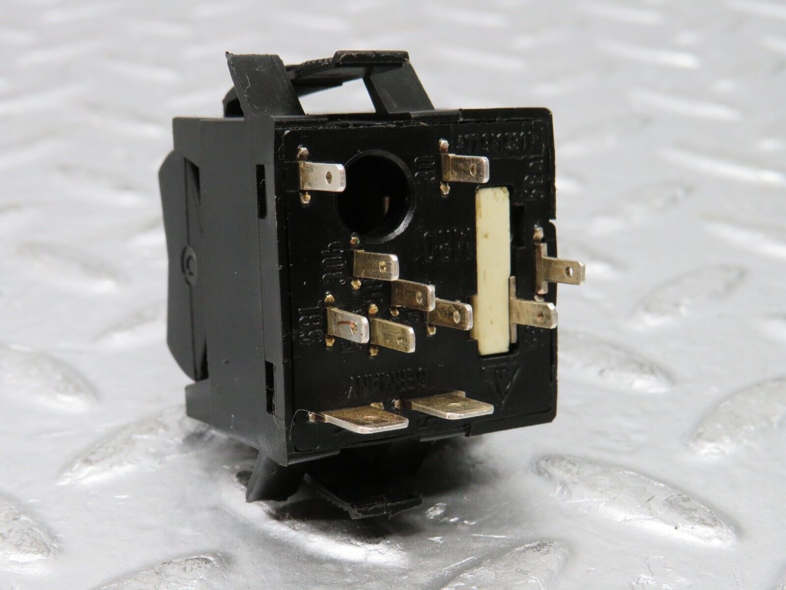 30041 Porsche 924 Headlight Switch 477941531