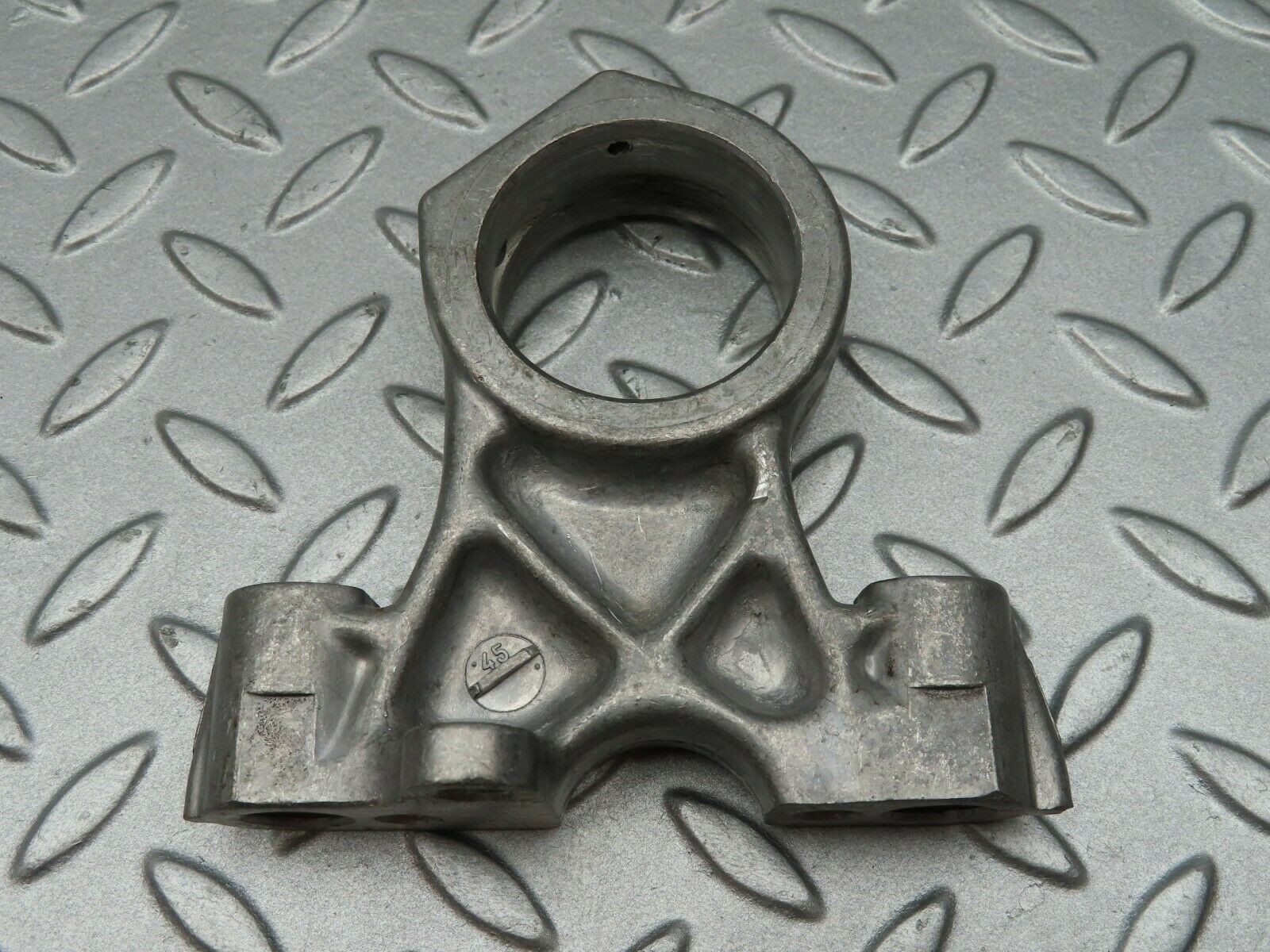 3516 Mercedes-Benz W108 280SE Camshaft Tower Bearing 1150510812