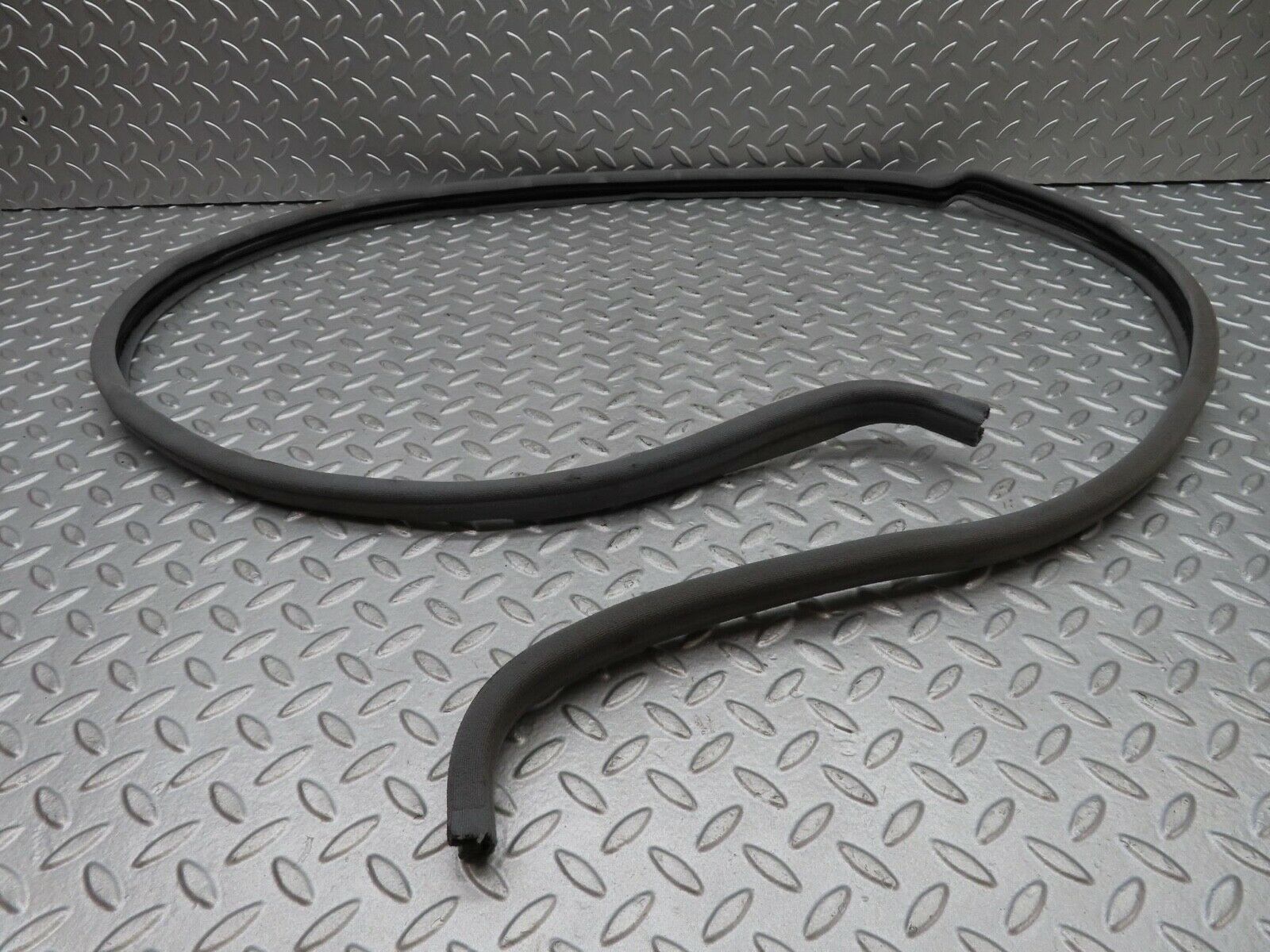 16370 Mercedes-Benz W124 260E Front Right Cloth Covered Door Seal Grey