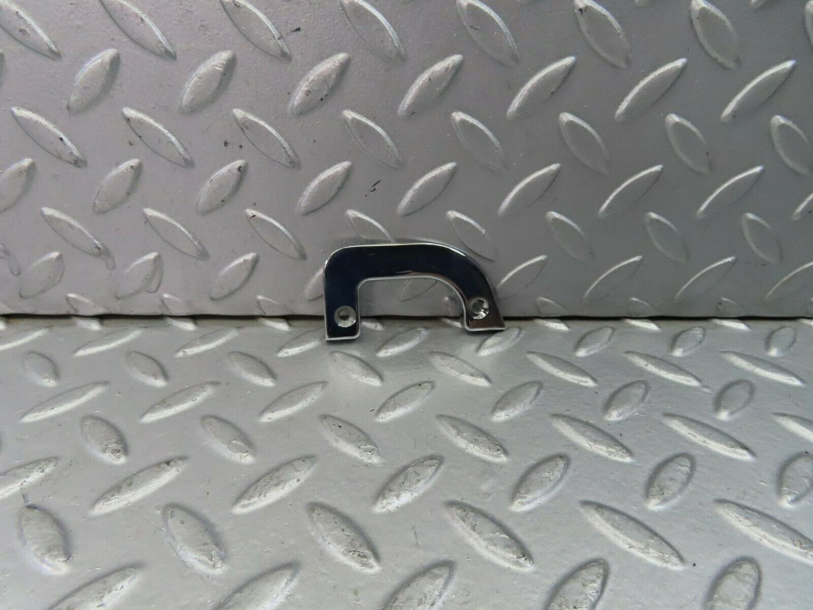 9059 Mercedes-Benz W115 Right Interior Chrome Door Latch Trim