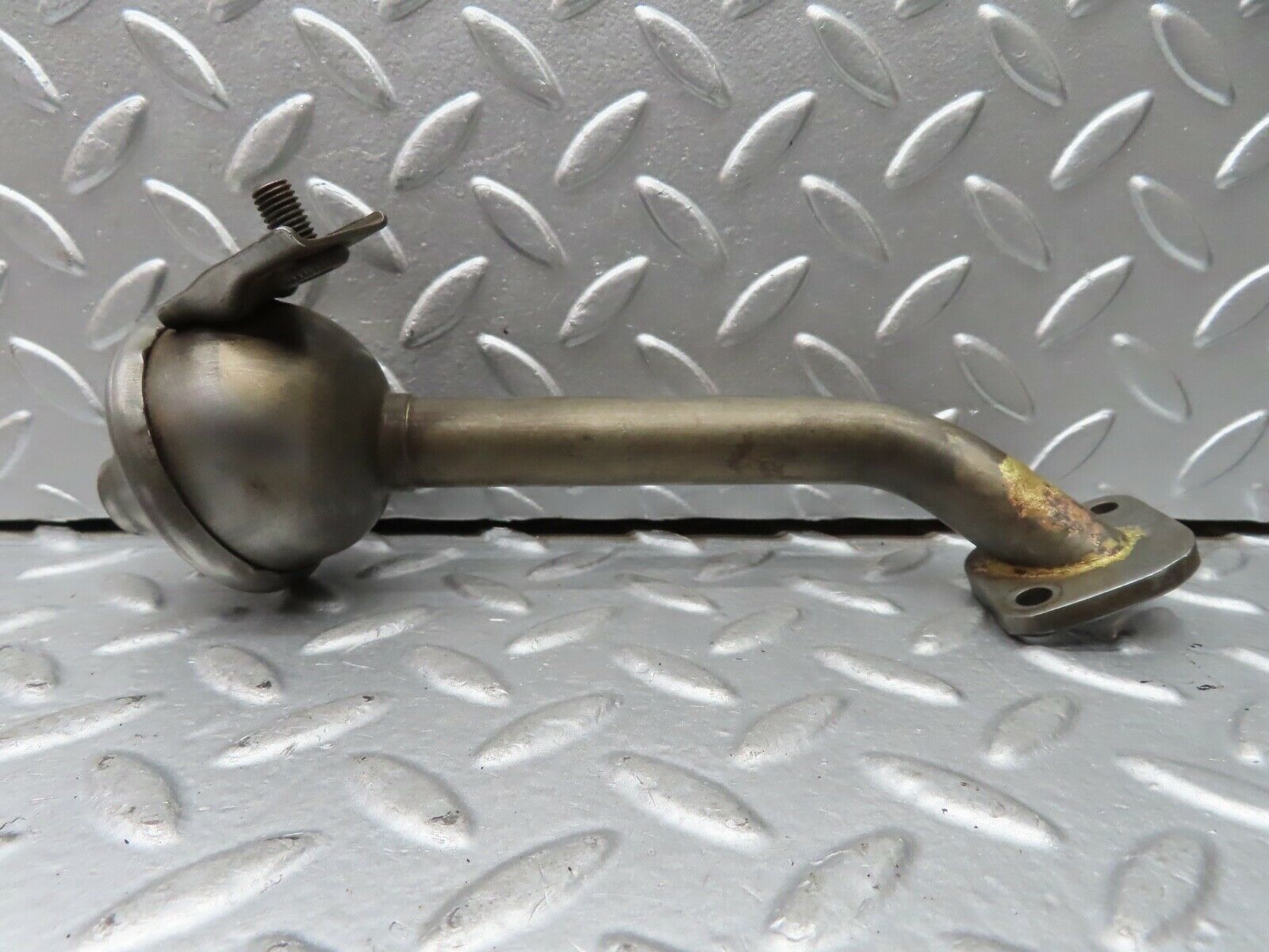 21320 Mercedes-Benz W123 230E Oil Pump Filter