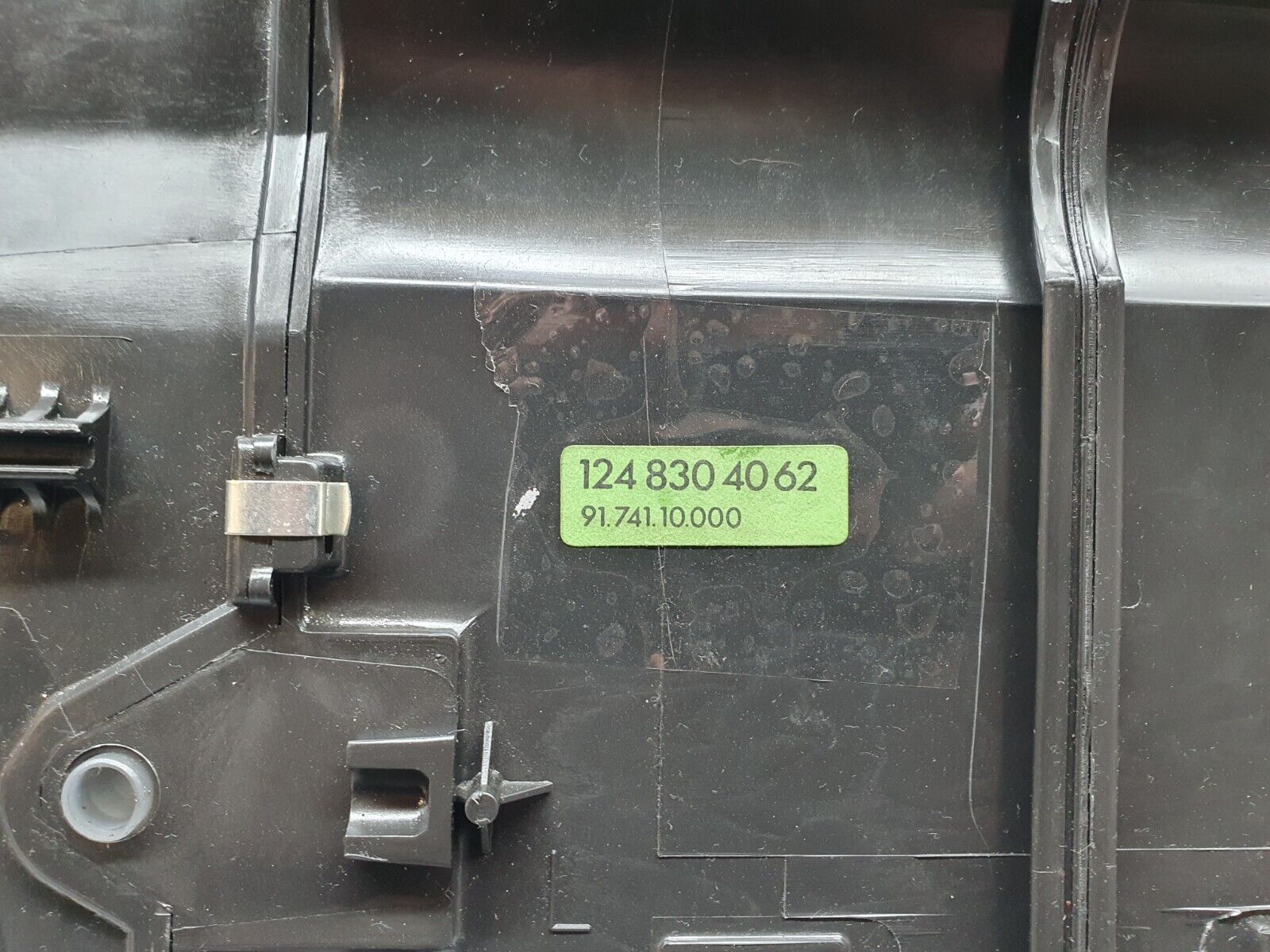 41376 Mercedes-Benz W124 200E Heater Blower Box Housing Behr 1248304062