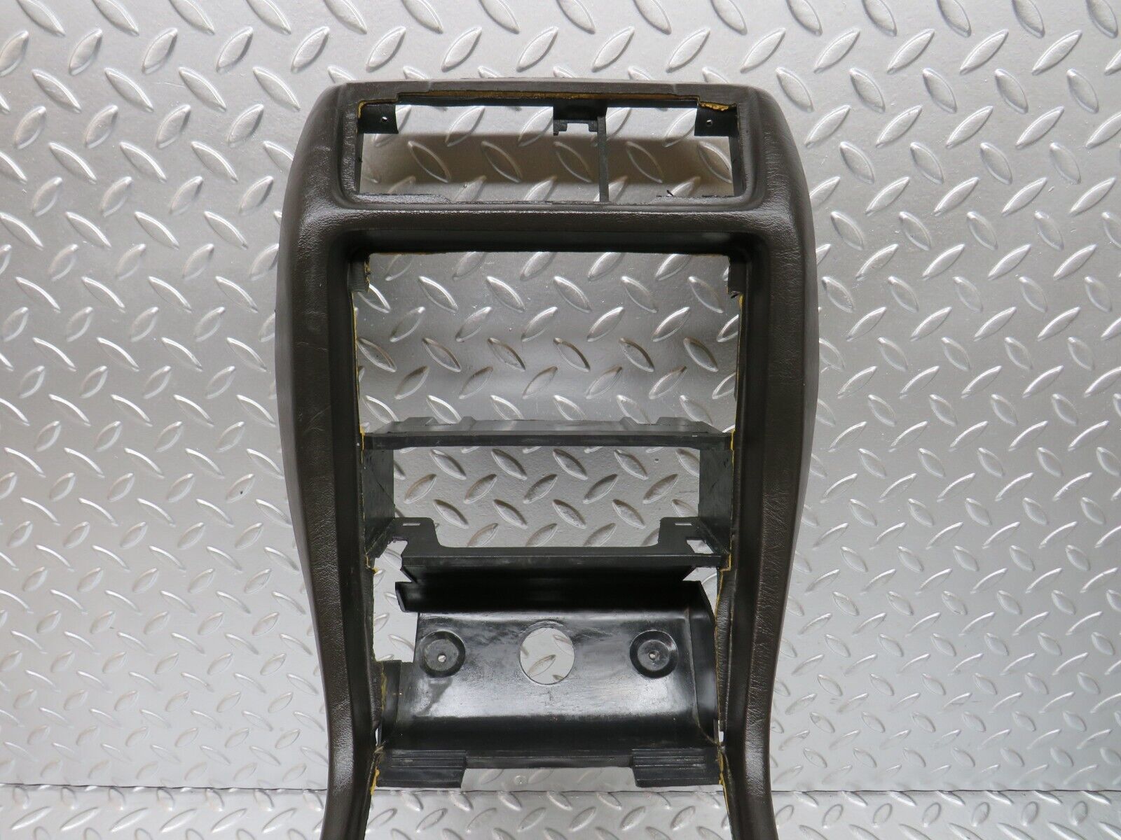 27146 Mercedes-Benz W123 280E Centre Console Brown