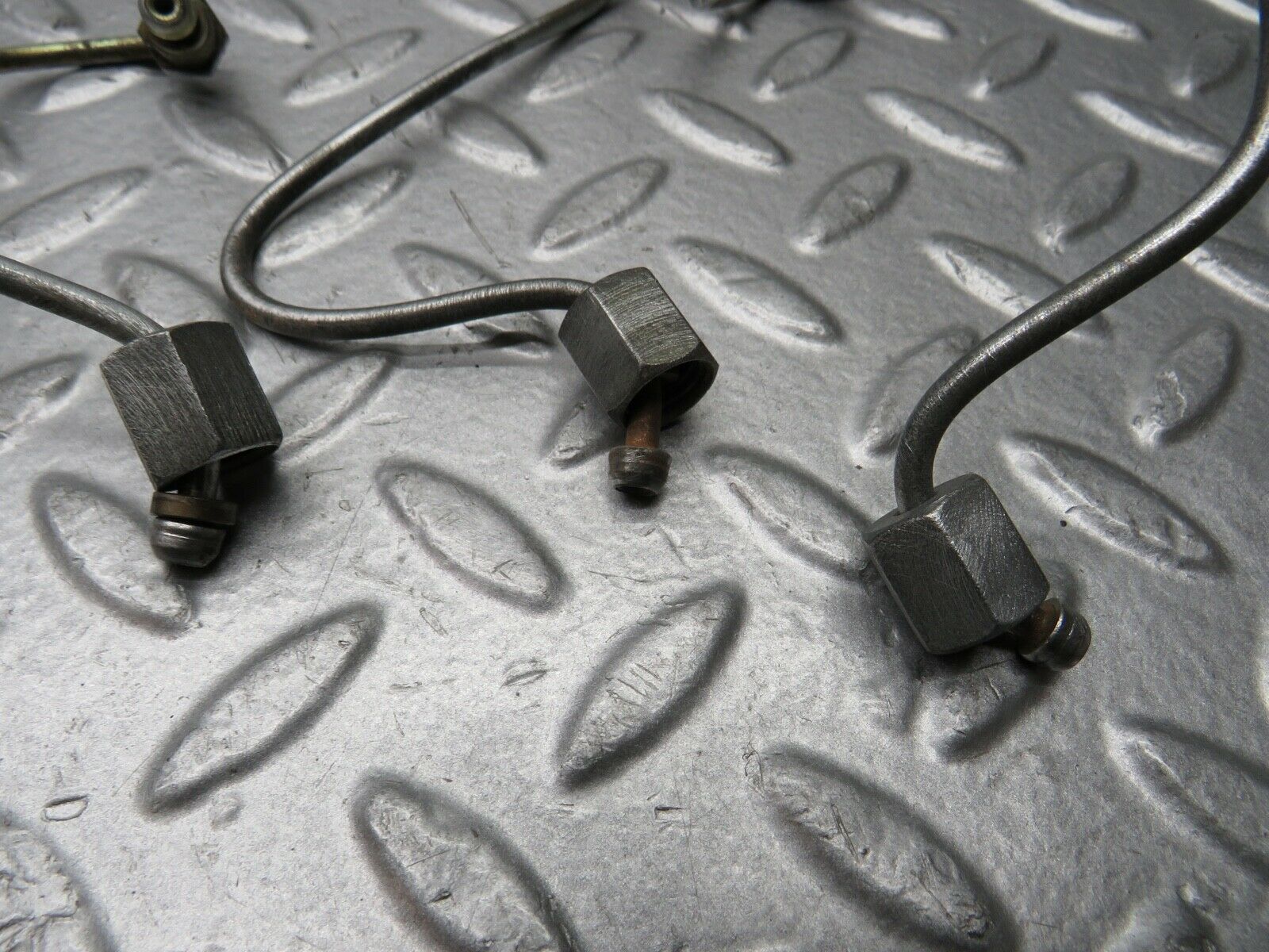 21792 Mercedes-Benz W126 300SE Fuel Line Hose Set