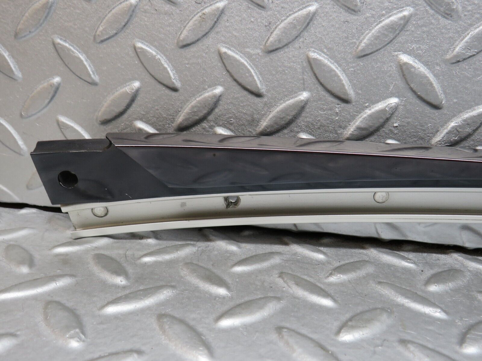39657 Mercedes-Benz R129 320SL Coupe A Pillar Chrome Trim Cover Left Side