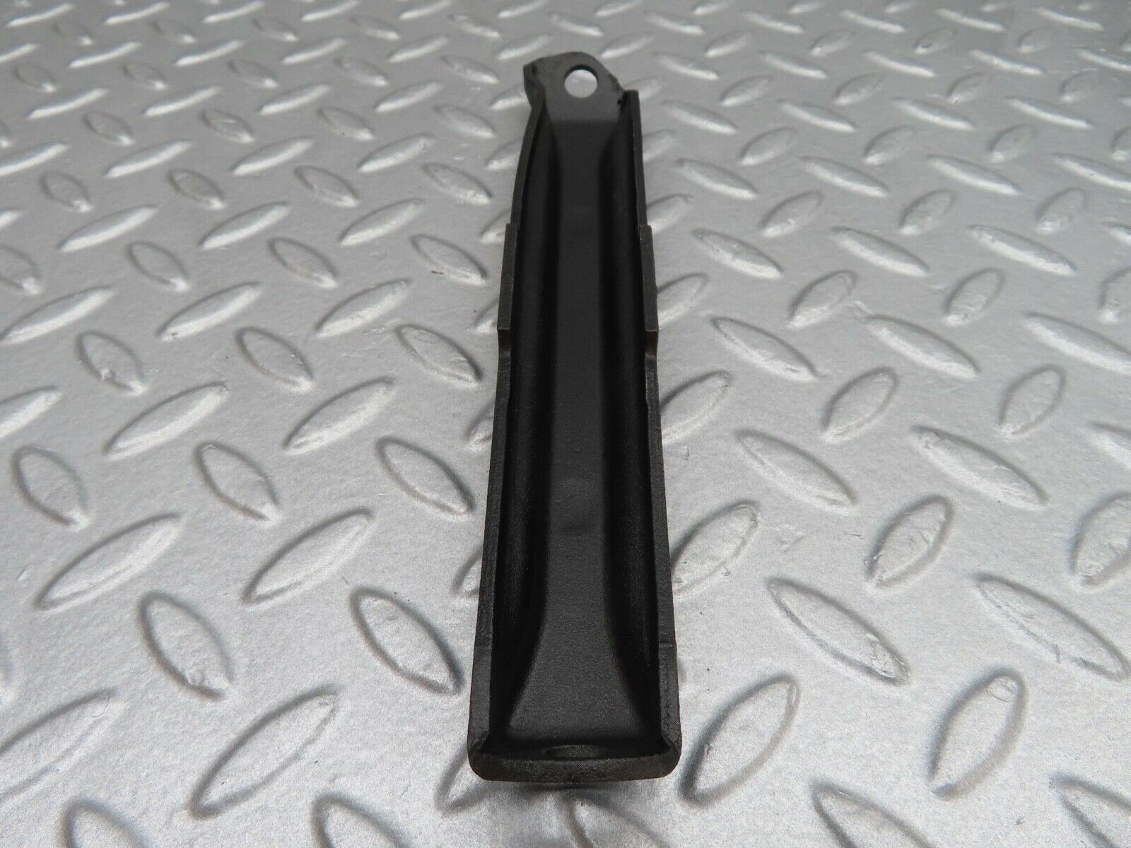 15976 Mercedes-Benz W123 280E Intake Manifold Bracket