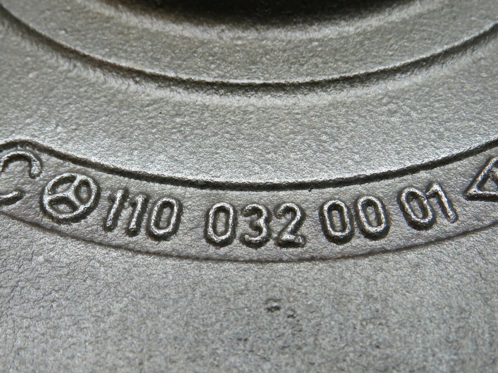 24066 Mercedes-Benz W123 280E Flywheel Starter Ring 1100320001