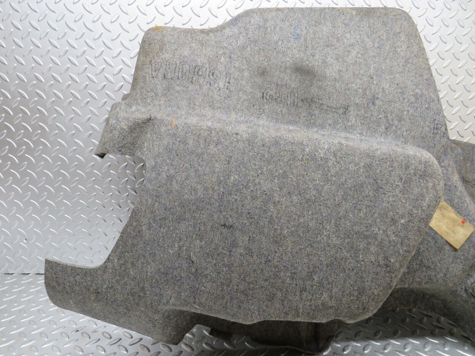 25732 Mercedes-Benz W124 280E Trunk Panel Cover Left 1246901026