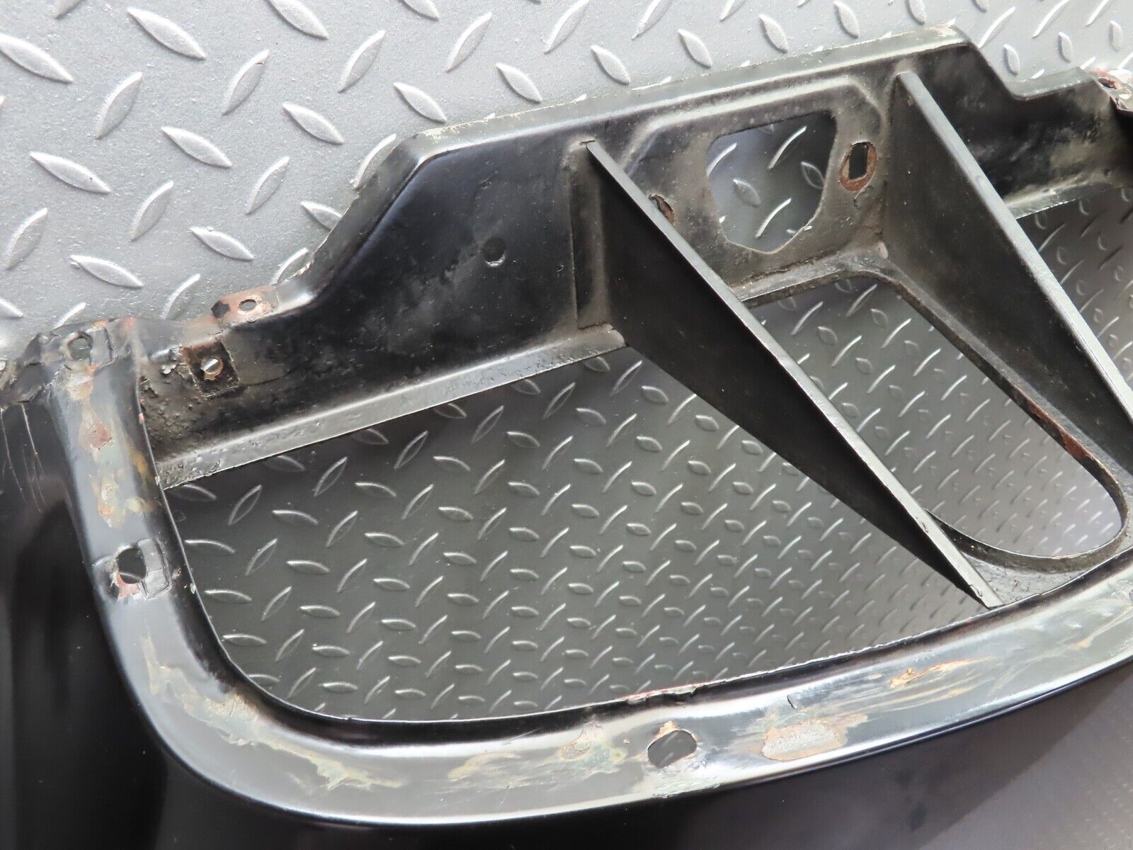 19818 Mercedes-Benz W121 190b Ponton Bonnet