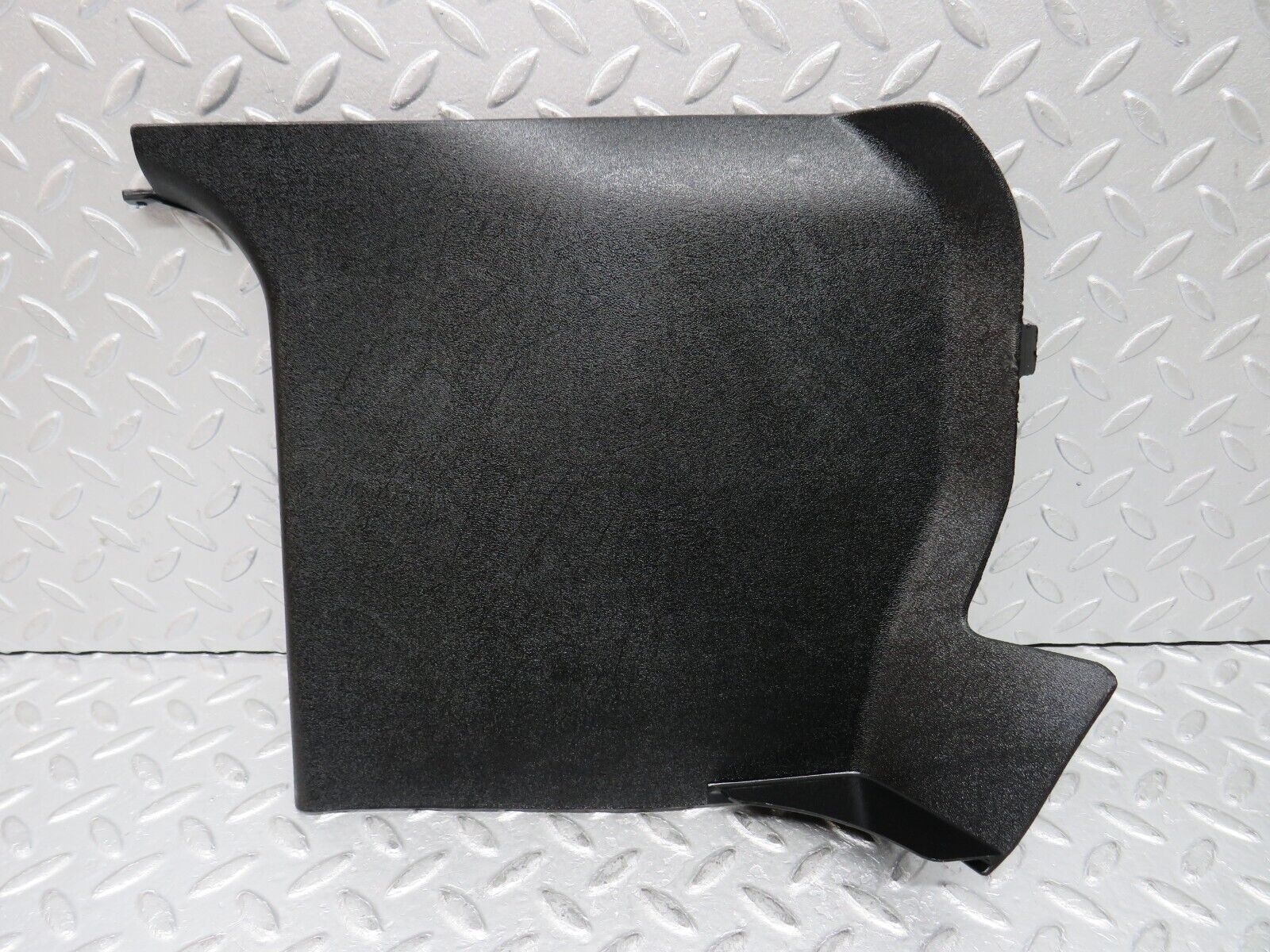 37850 Mercedes-Benz A124 320E Cabriolet Kick Panel Right Black 1246800306 1246880406