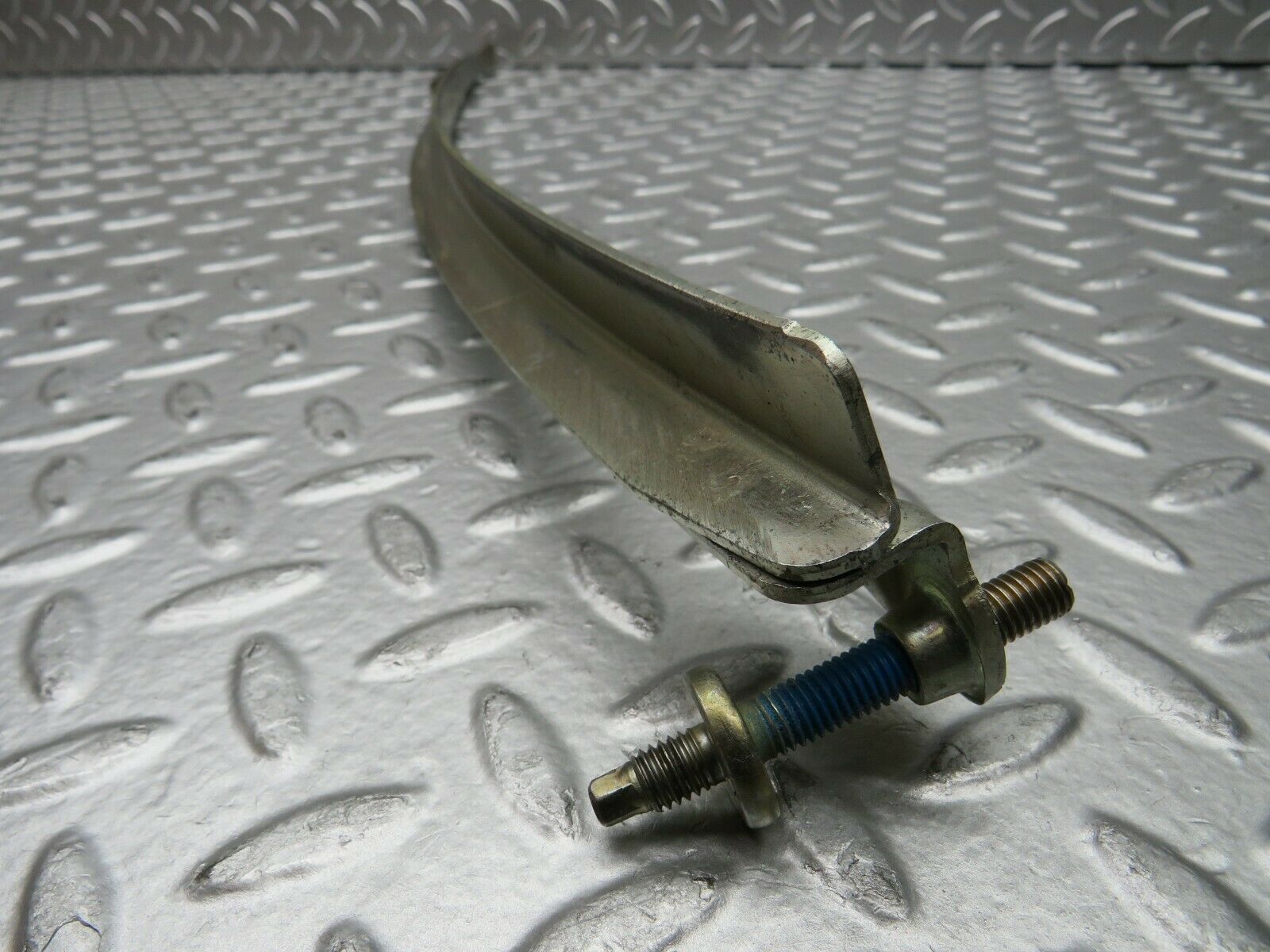 22532 Mercedes-Benz C124 E220 Coupe Left Door Window Channel