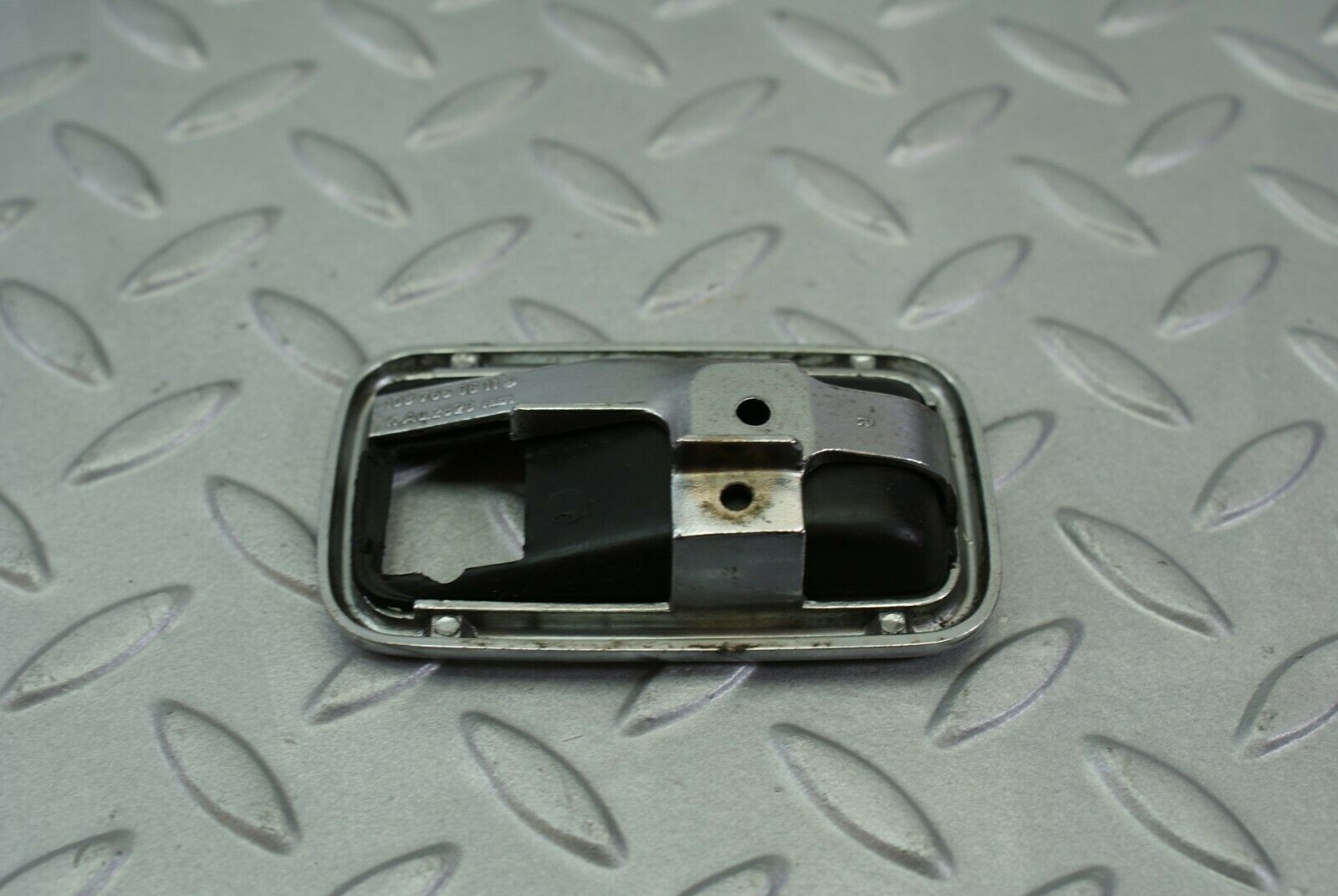 3185 Mercedes-Benz W115 220D Chrome Frame For Door Opener Right 1087660611