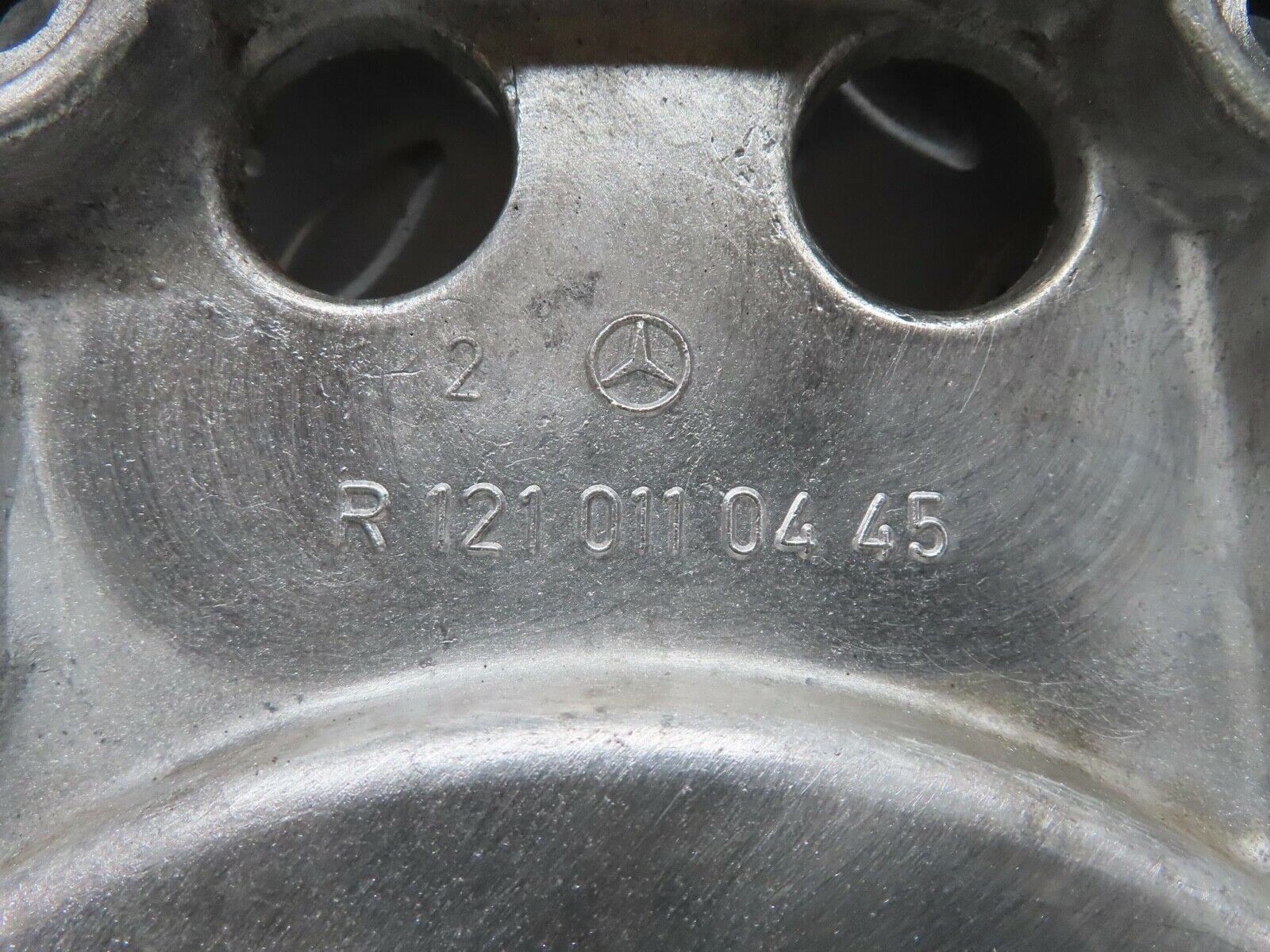 12810 Mercedes-Benz W111 220SE Gearbox Flange 1210110445