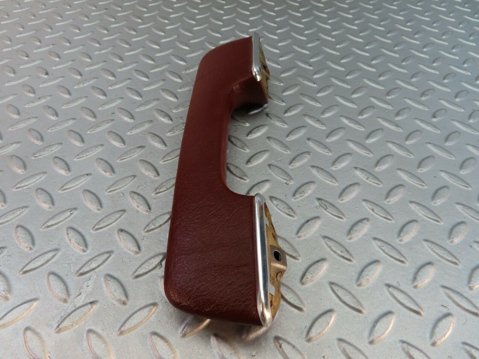 7584 Mercedes-Benz S123 230TE Wagon Interior Door Handle Rear Left 1239701901