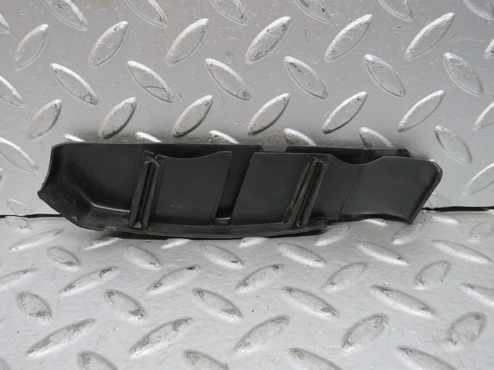 28855 Mercedes-Benz W123 230E Wagon Ignition Cable Bracket 1021590840