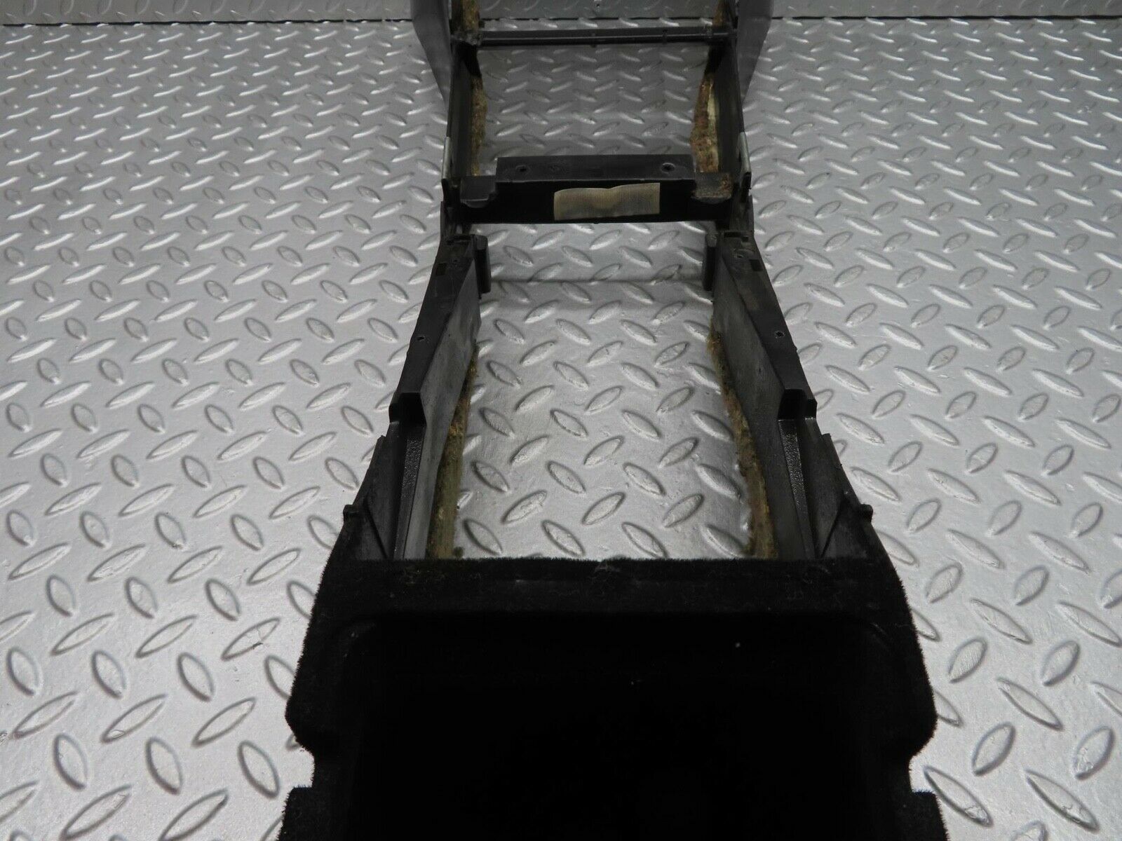 11934 Mercedes-Benz R129 300SL Coupe Centre Console