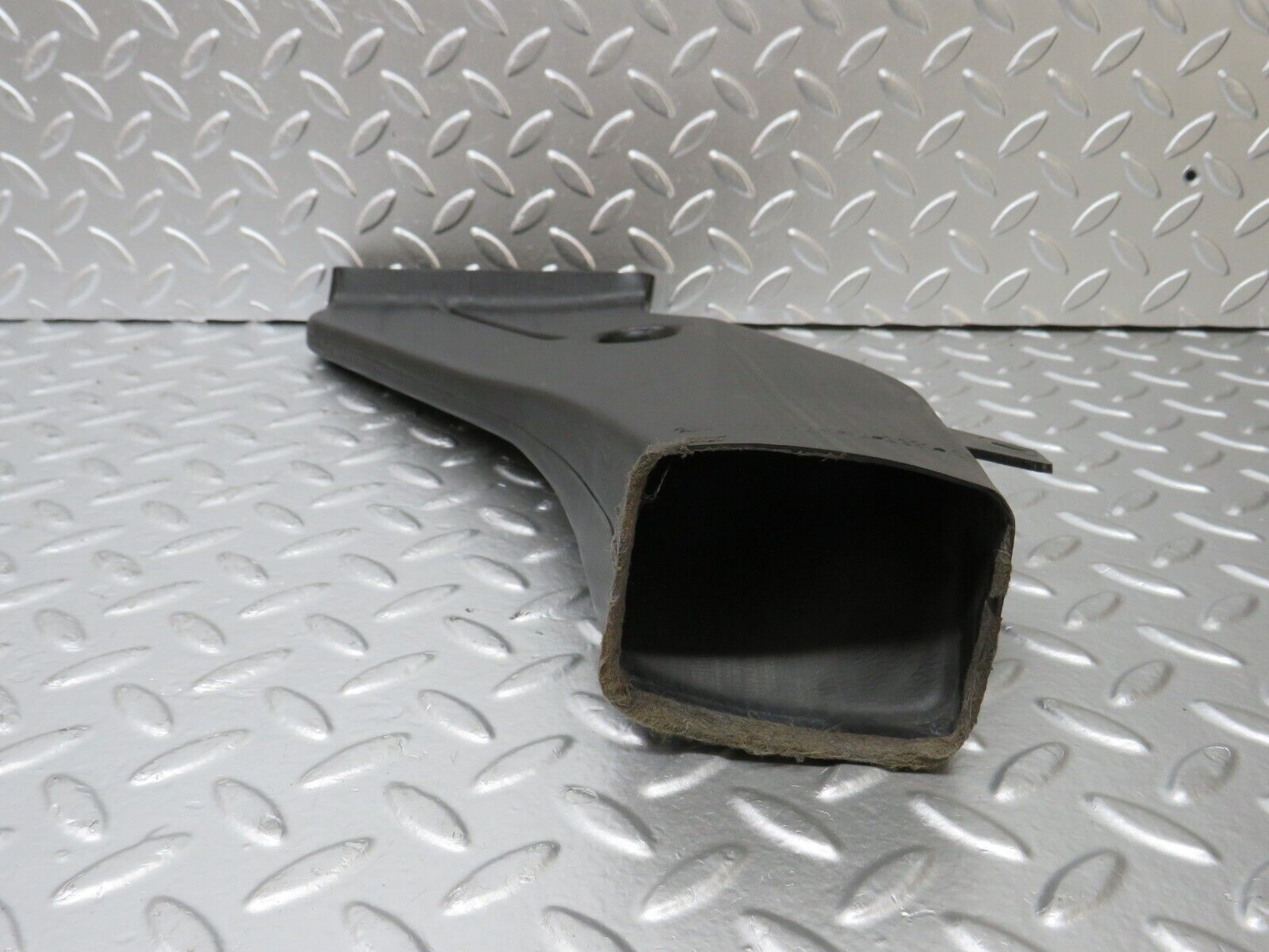 25138 Mercedes-Benz W201 190D Air Duct Heater Ventilation Left 2018312146